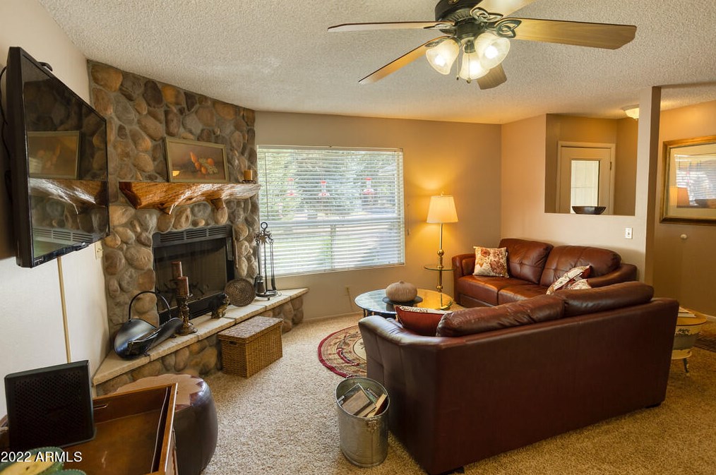 2480 E Royene Dr, Pinetop, AZ 85935