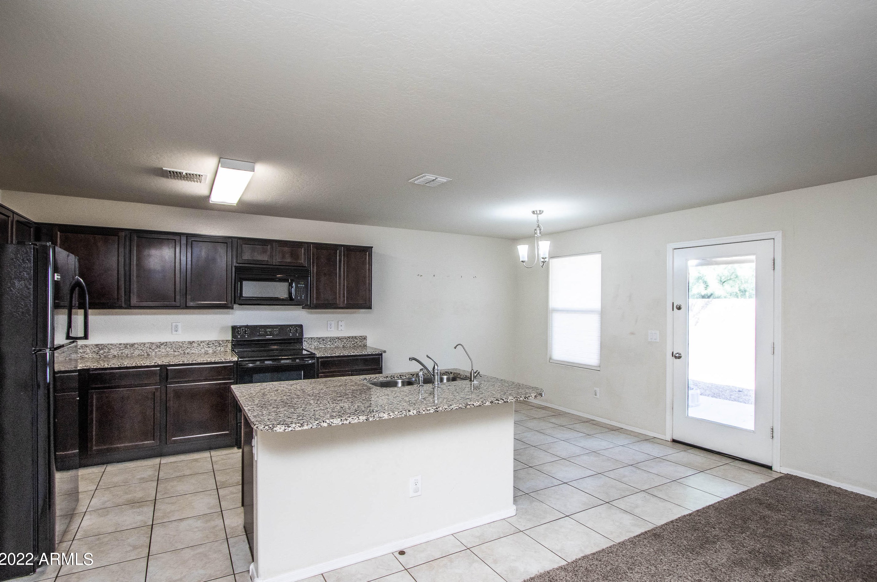 5974 Oasis Blvd, Florence, AZ 85132-6517