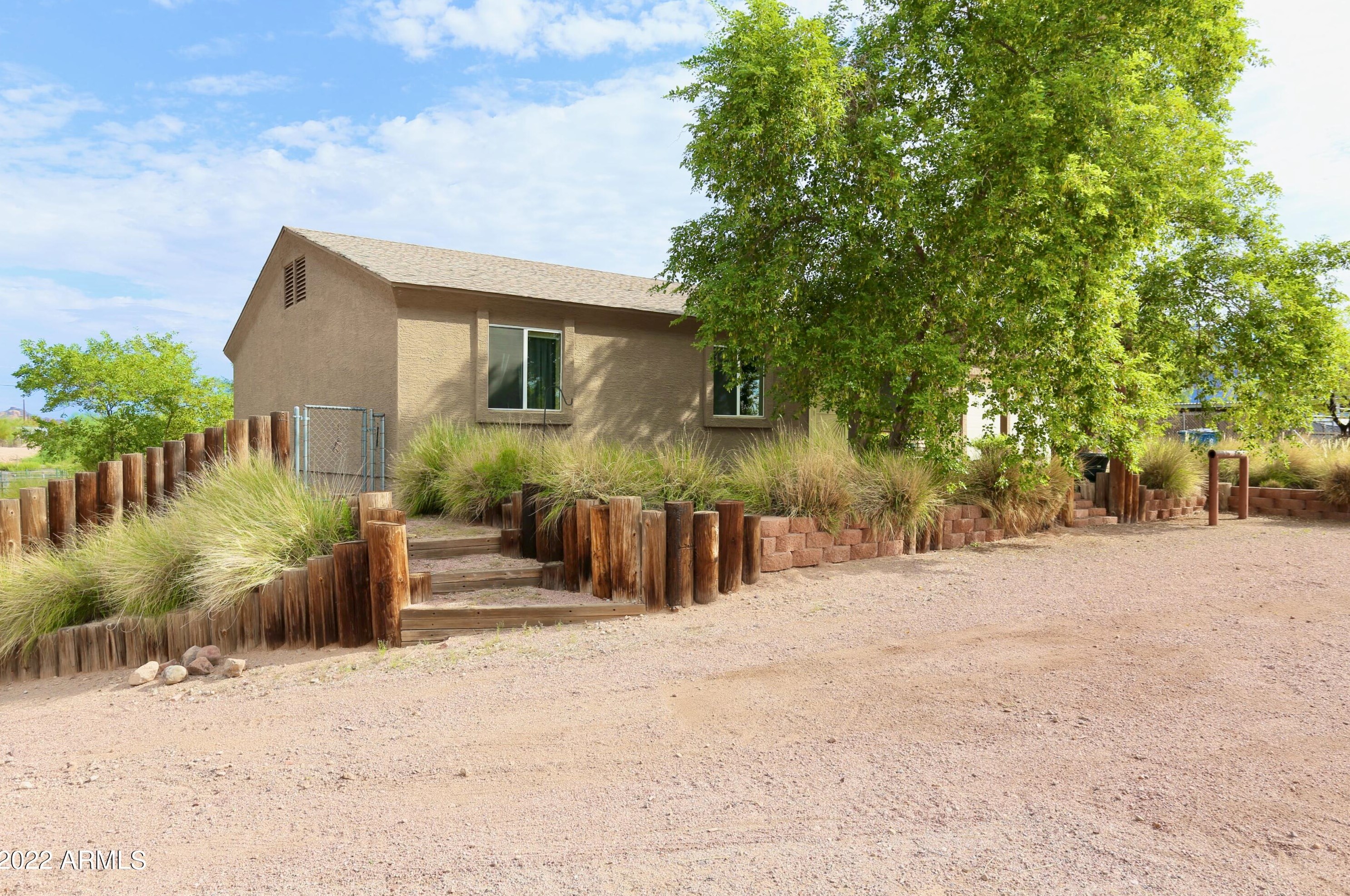 2578 5th Ave, Apache Junction, AZ 85119-5500