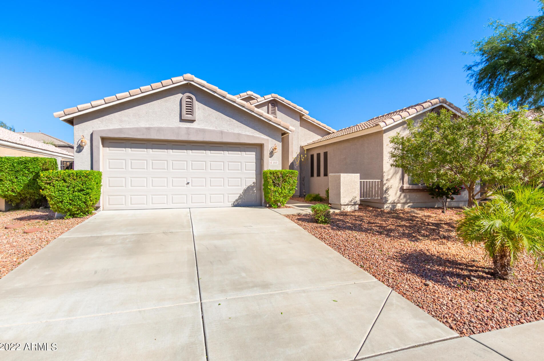 3510 Quail Track Dr, Phoenix, AZ 85083-0832