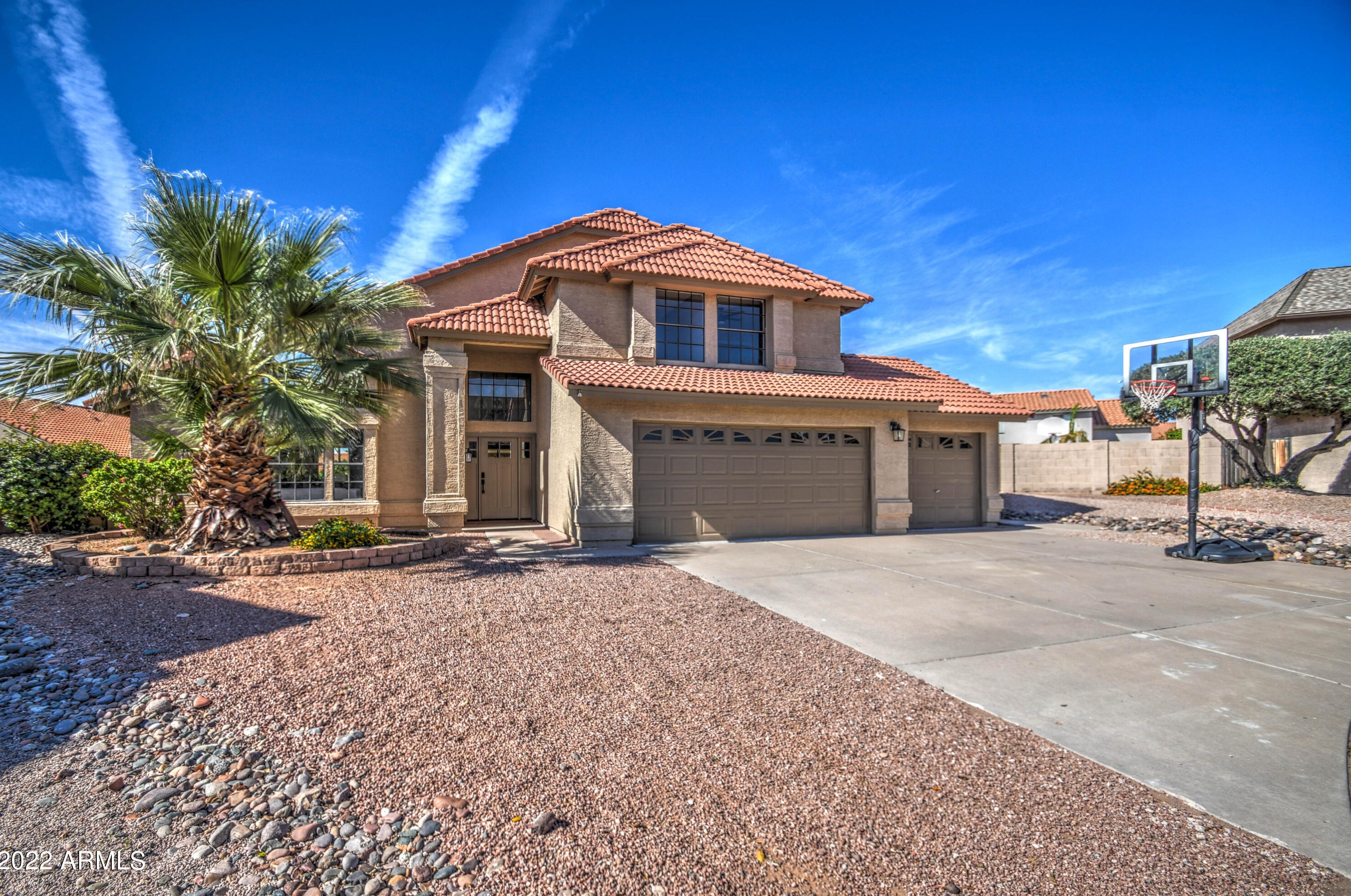 1010 Sunview Cir, Mesa, AZ 85205-5536