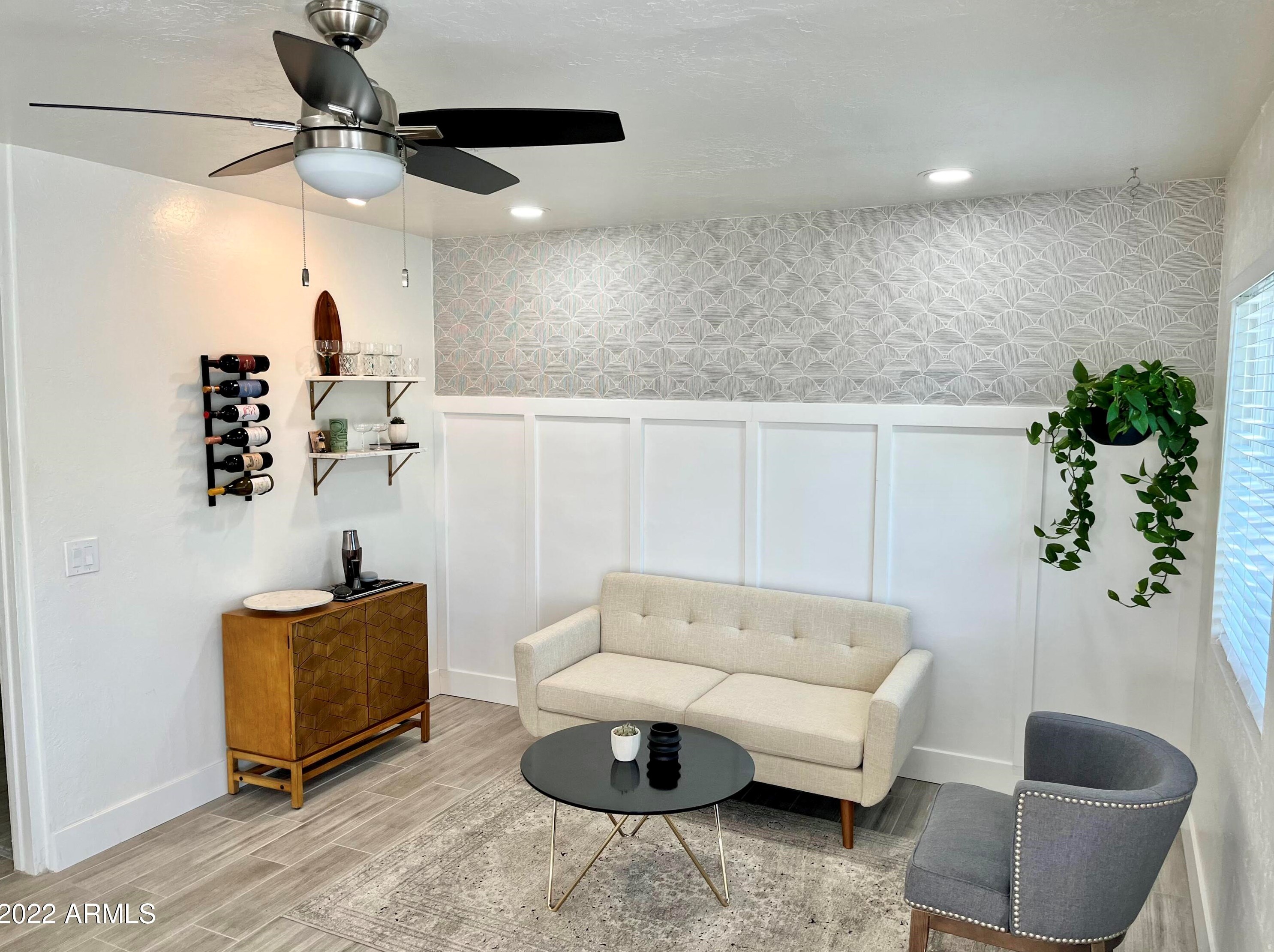 2509 Minnezona Ave, Phoenix AZ  85016-4953 exterior