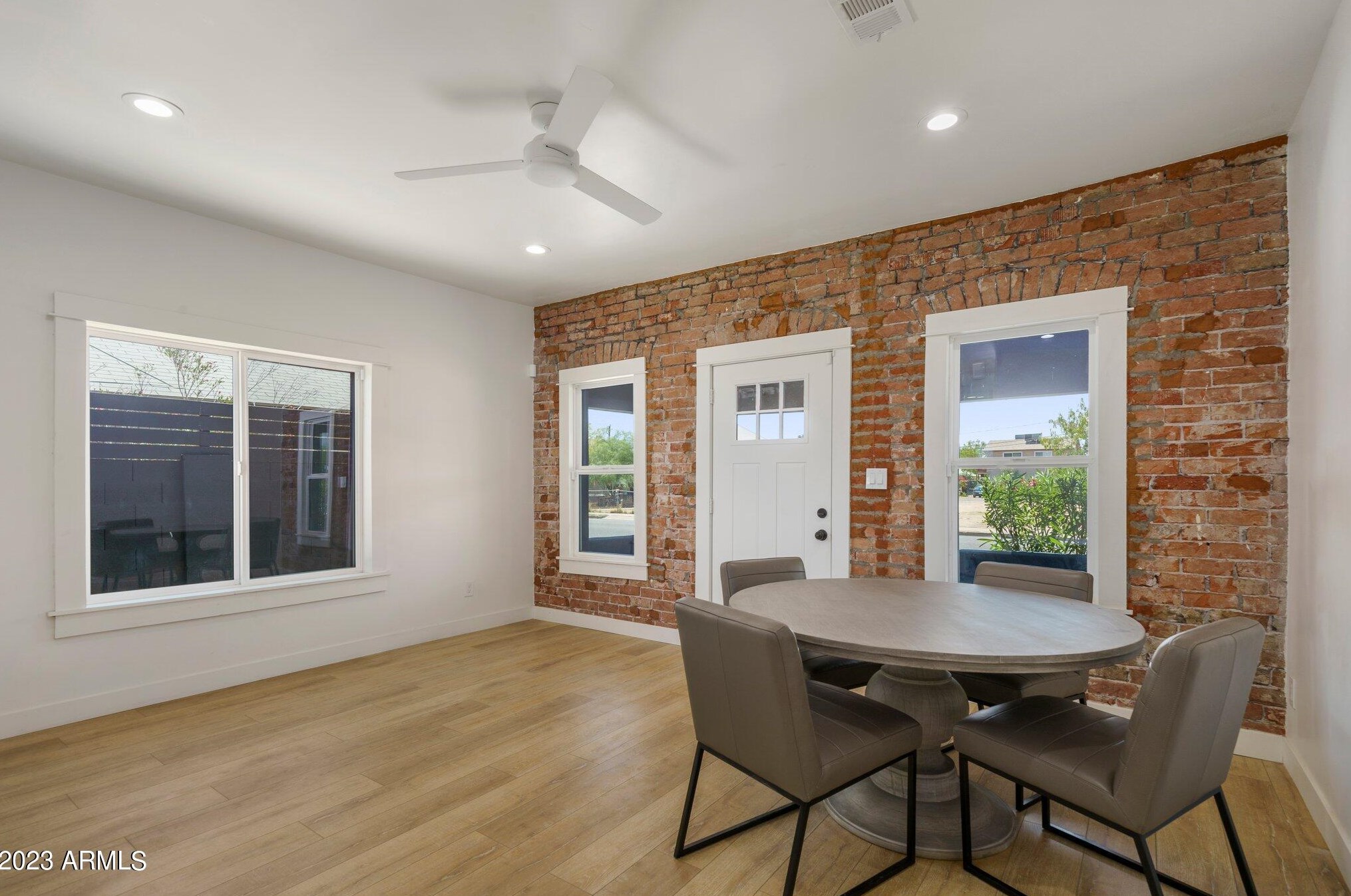 912 Roosevelt St, Phoenix AZ  85006-3255 exterior