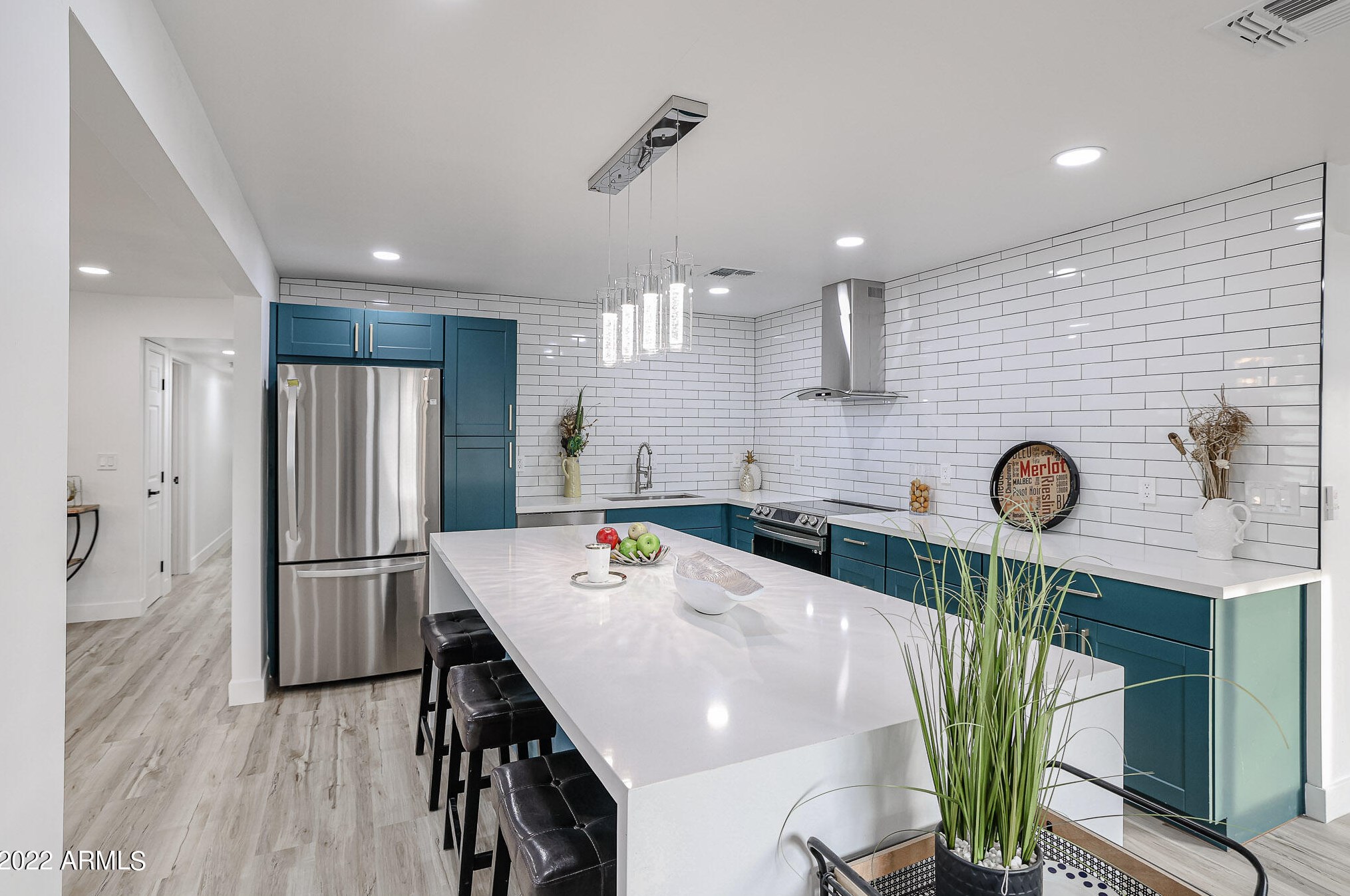 1307 E Alice Ave, Phoenix, AZ 85020