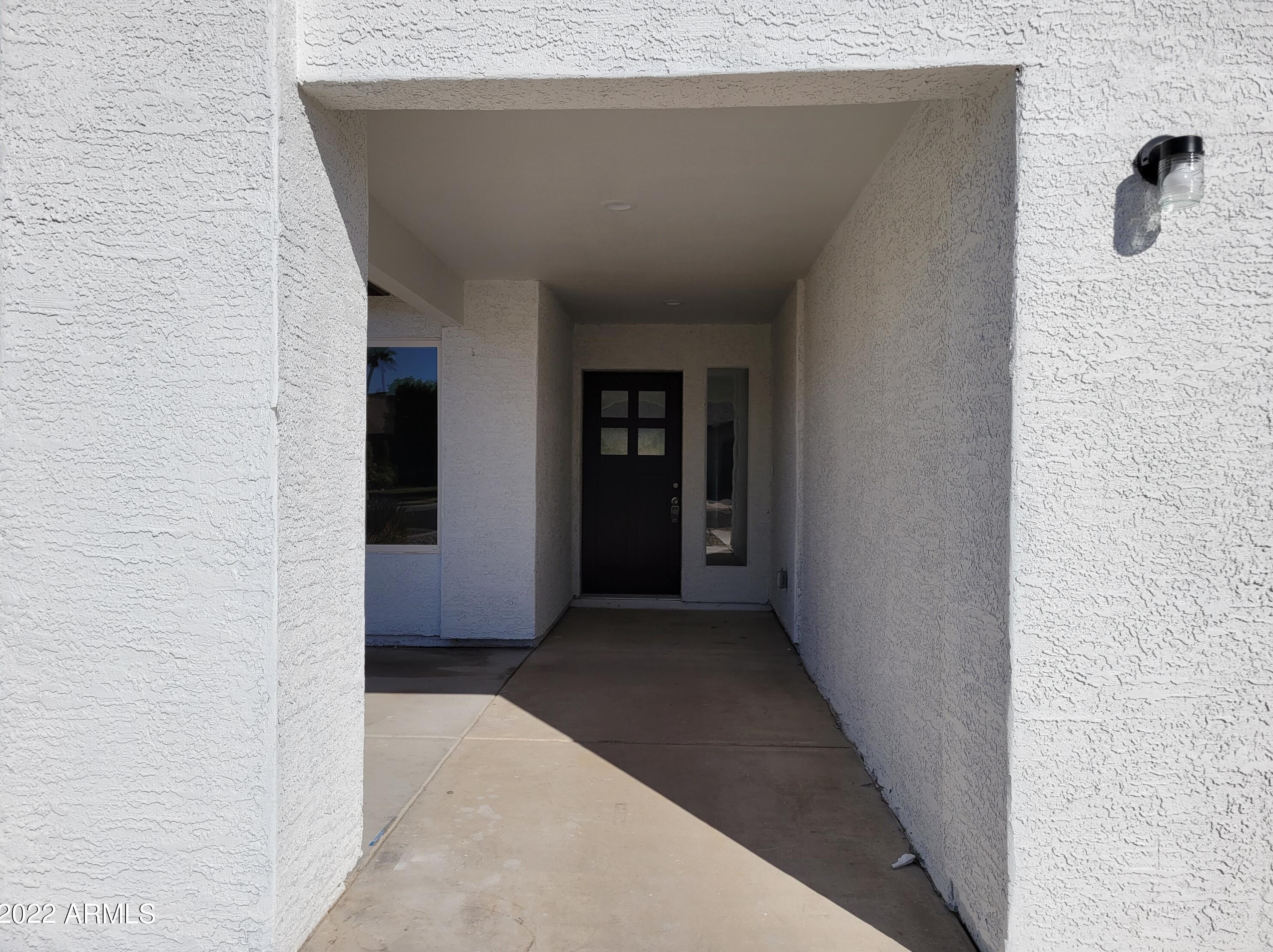 10032 Highland Ave, Phoenix AZ  85037-5242 exterior