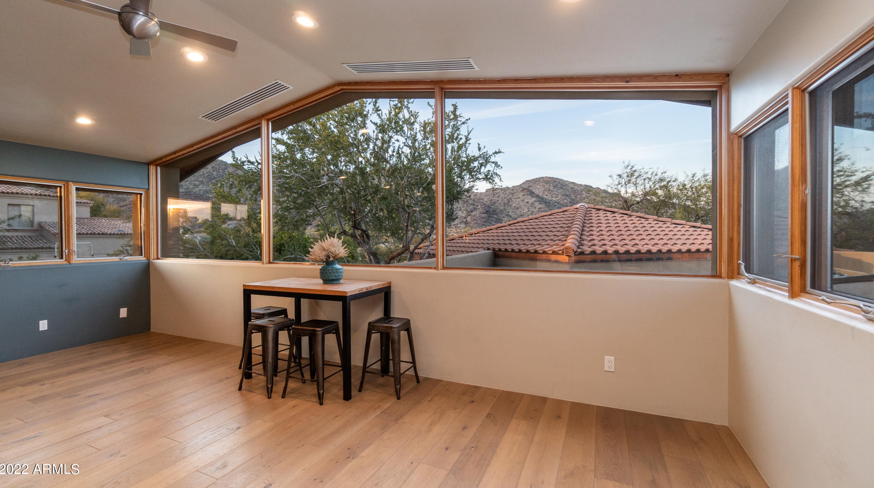 3622 Kachina Dr, Phoenix AZ 85044-3431 exterior