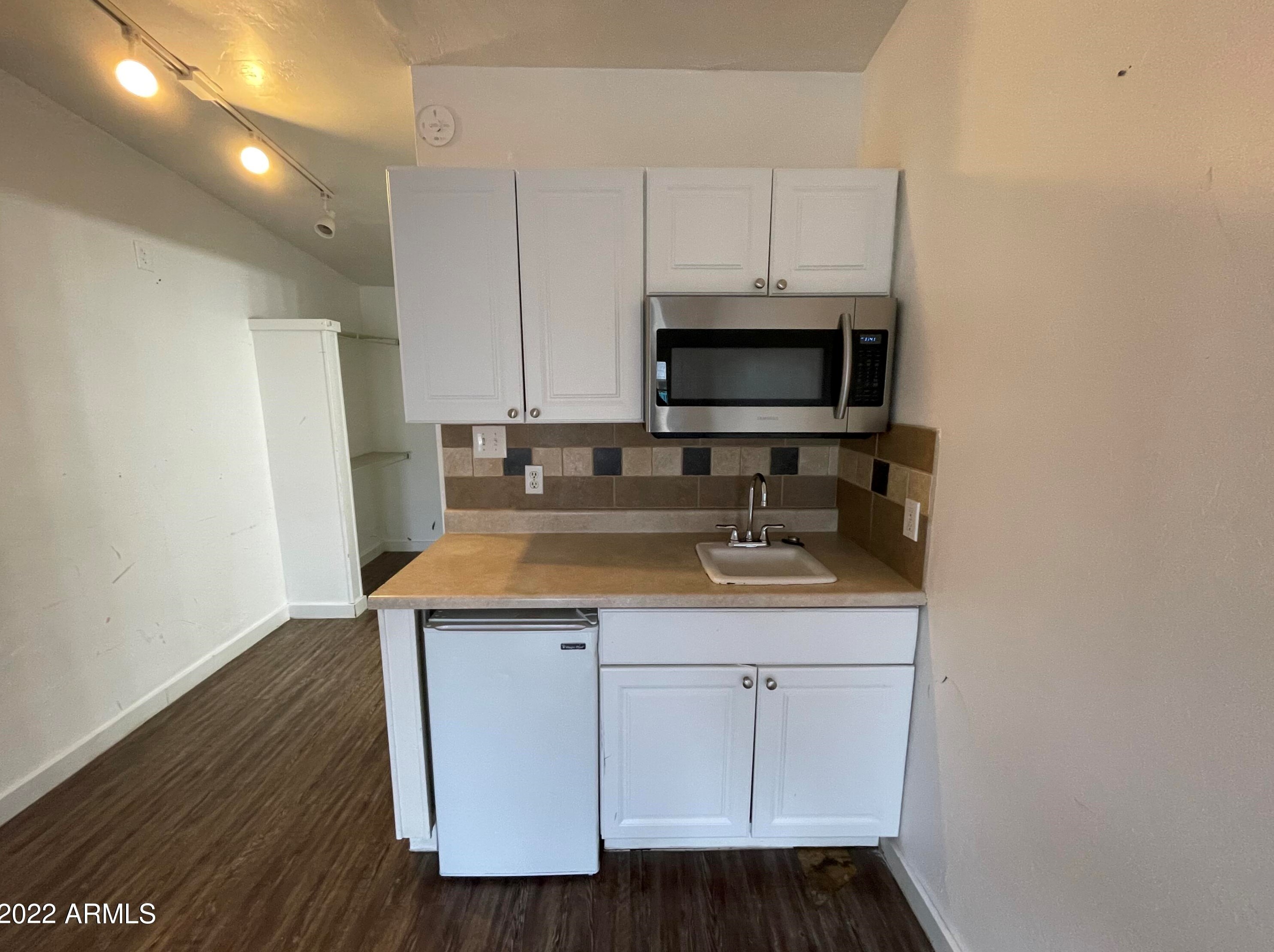1110 E Turney Ave #f, Phoenix, AZ 85014