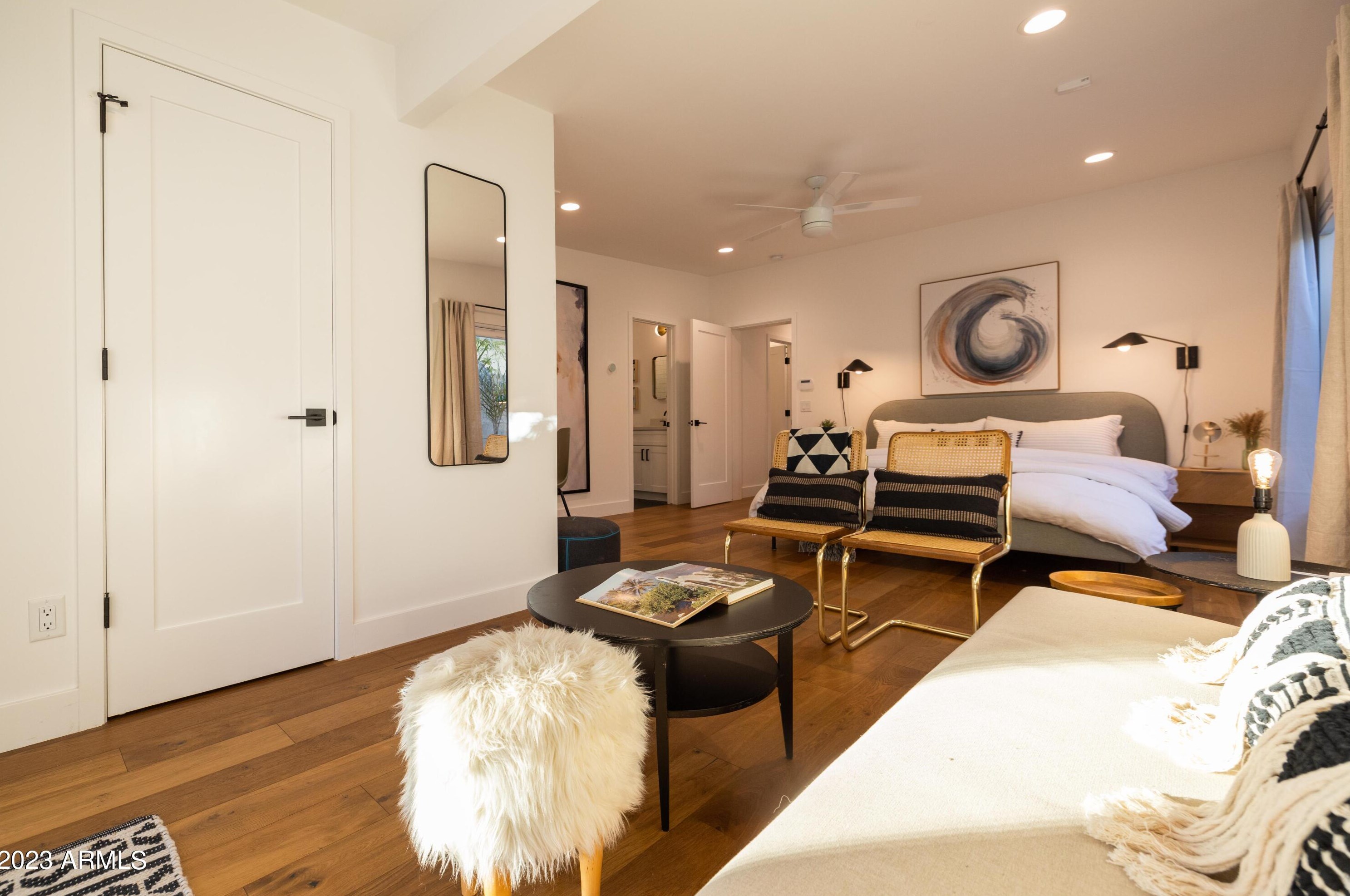 52 Lewis Ave, Phoenix AZ  85003-1037 exterior