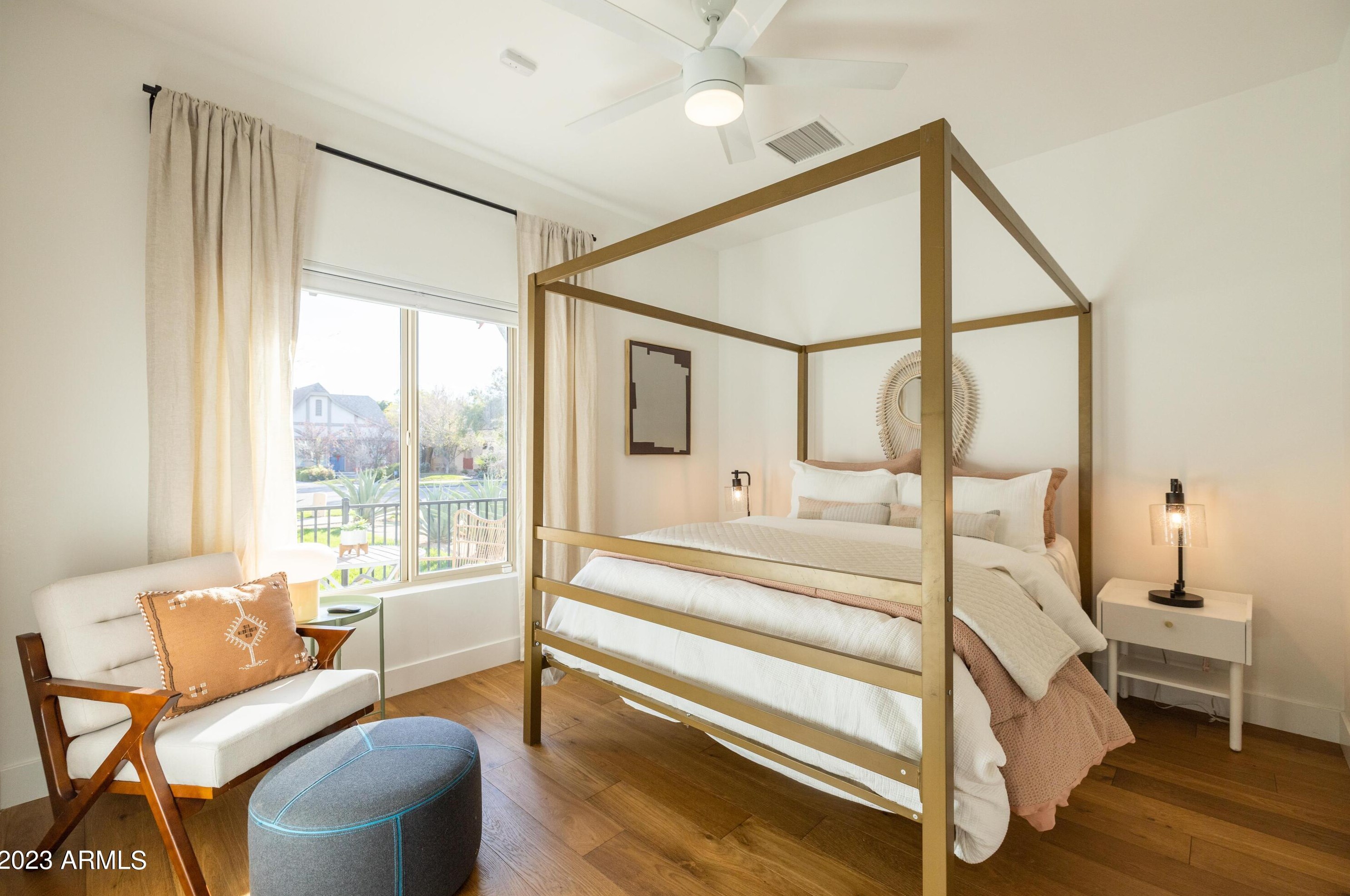 52 Lewis Ave, Phoenix AZ  85003-1037 exterior