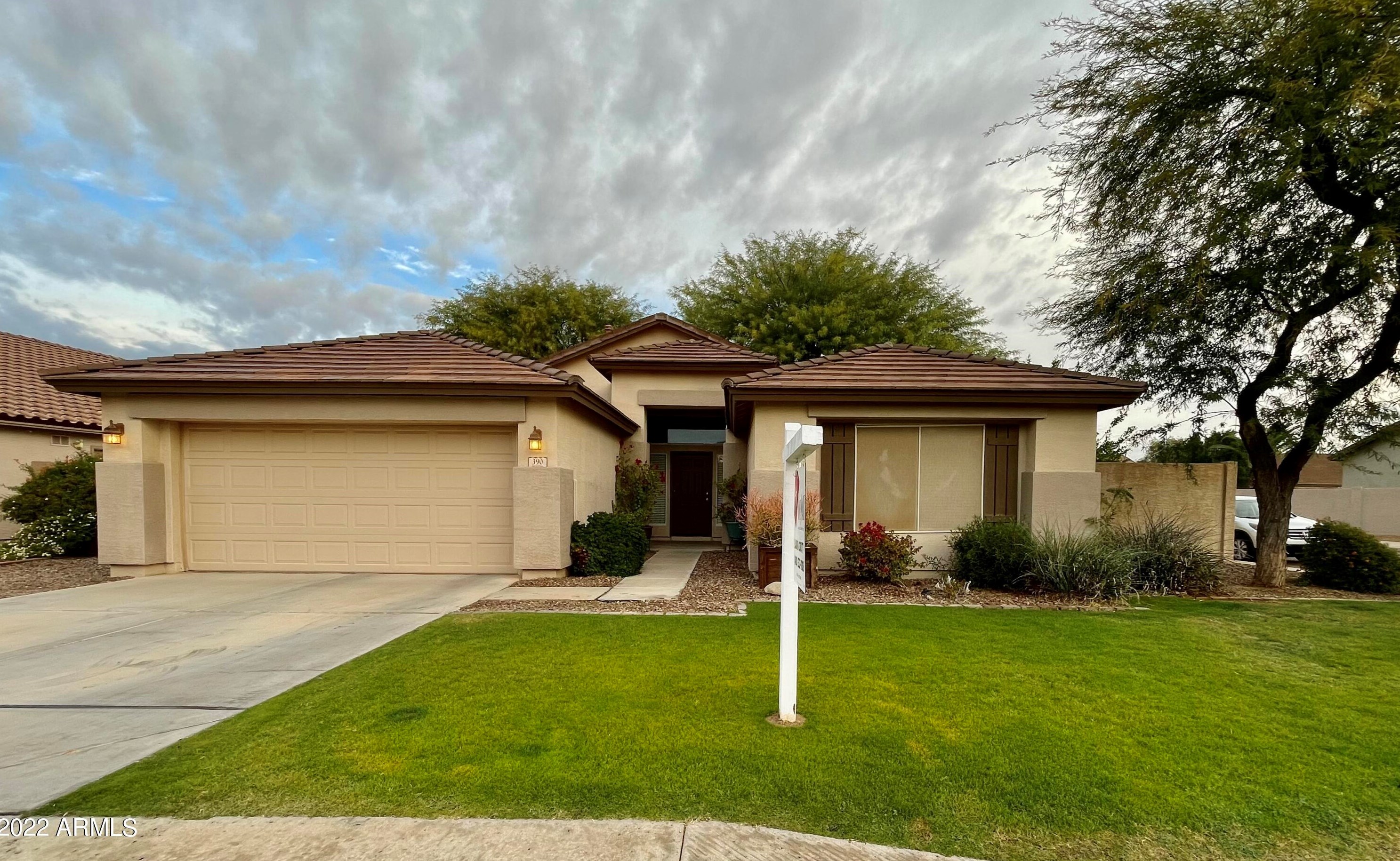 390 W Musket Pl, Chandler, AZ 85286
