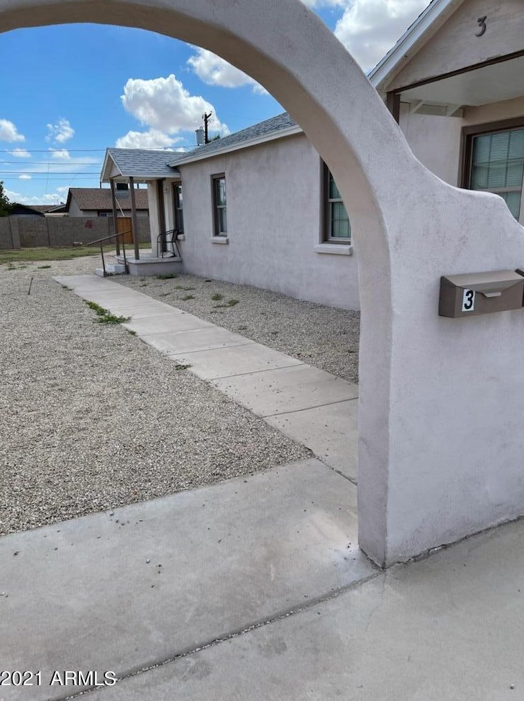 143 Pima Ave, Coolidge, AZ 85128-4429
