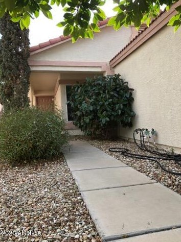2021 Villa Theresa Dr, Phoenix AZ  85022-1420 exterior