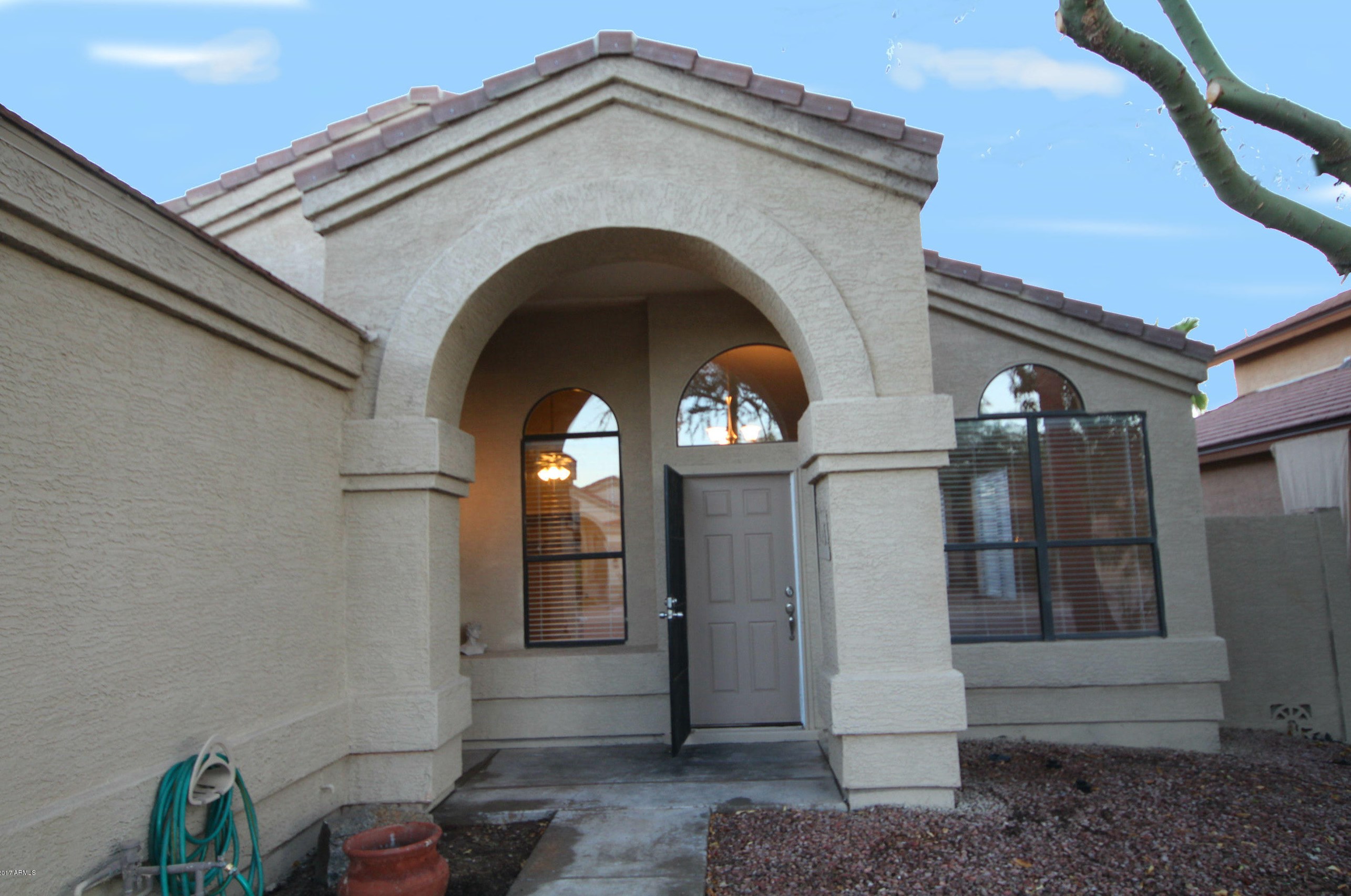 2108 Marco Polo Rd, Phoenix AZ  85024-1254 exterior