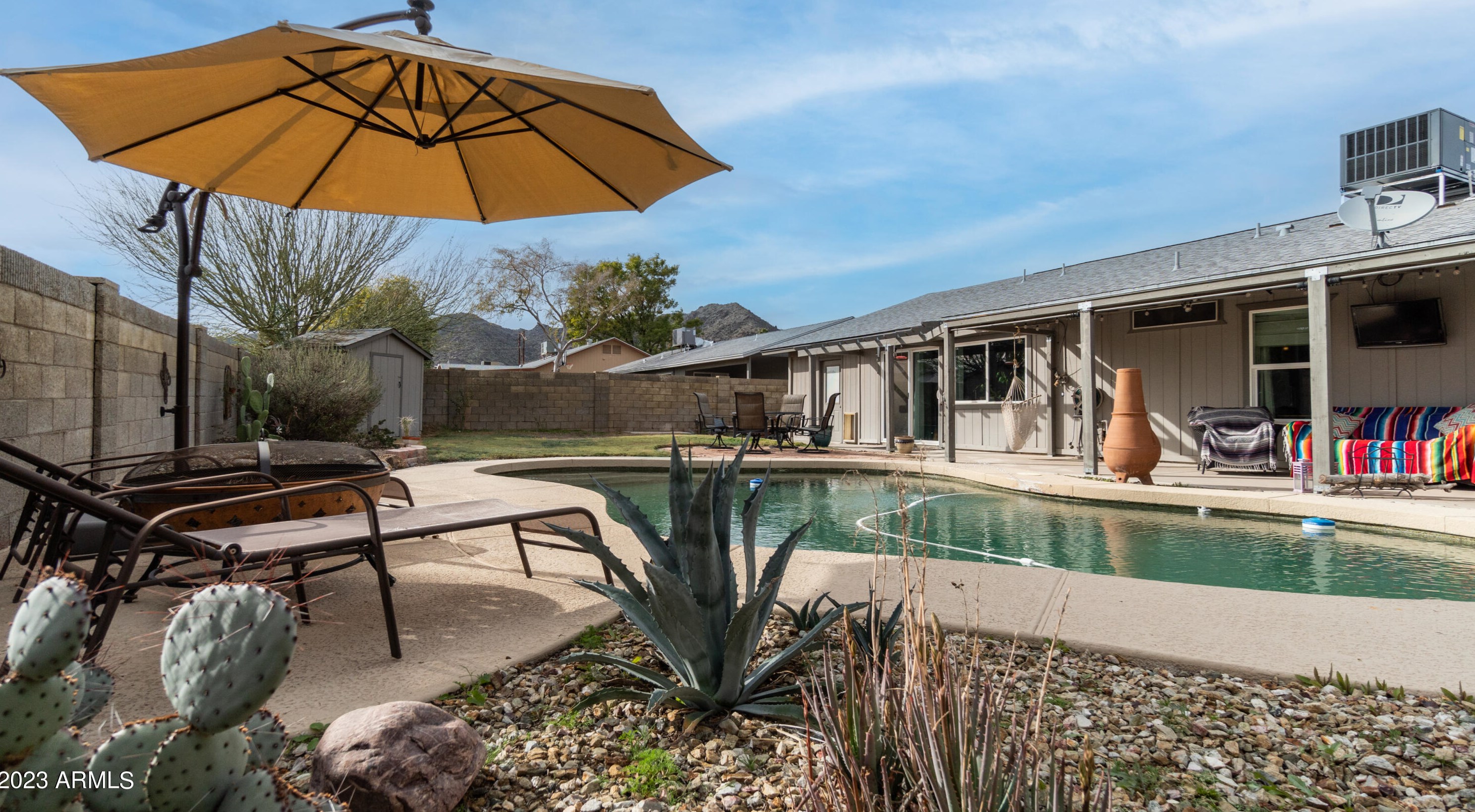 4101 Yawepe St, Phoenix, AZ 85044-1822