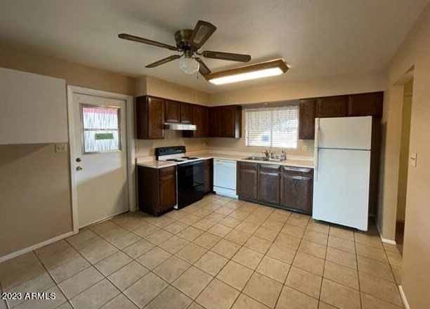 2209 Linda Ct, Phoenix AZ  85022-3445 exterior