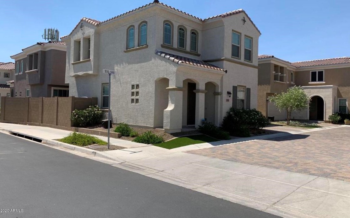 936 E Anderson Ave, Phoenix, AZ 85022