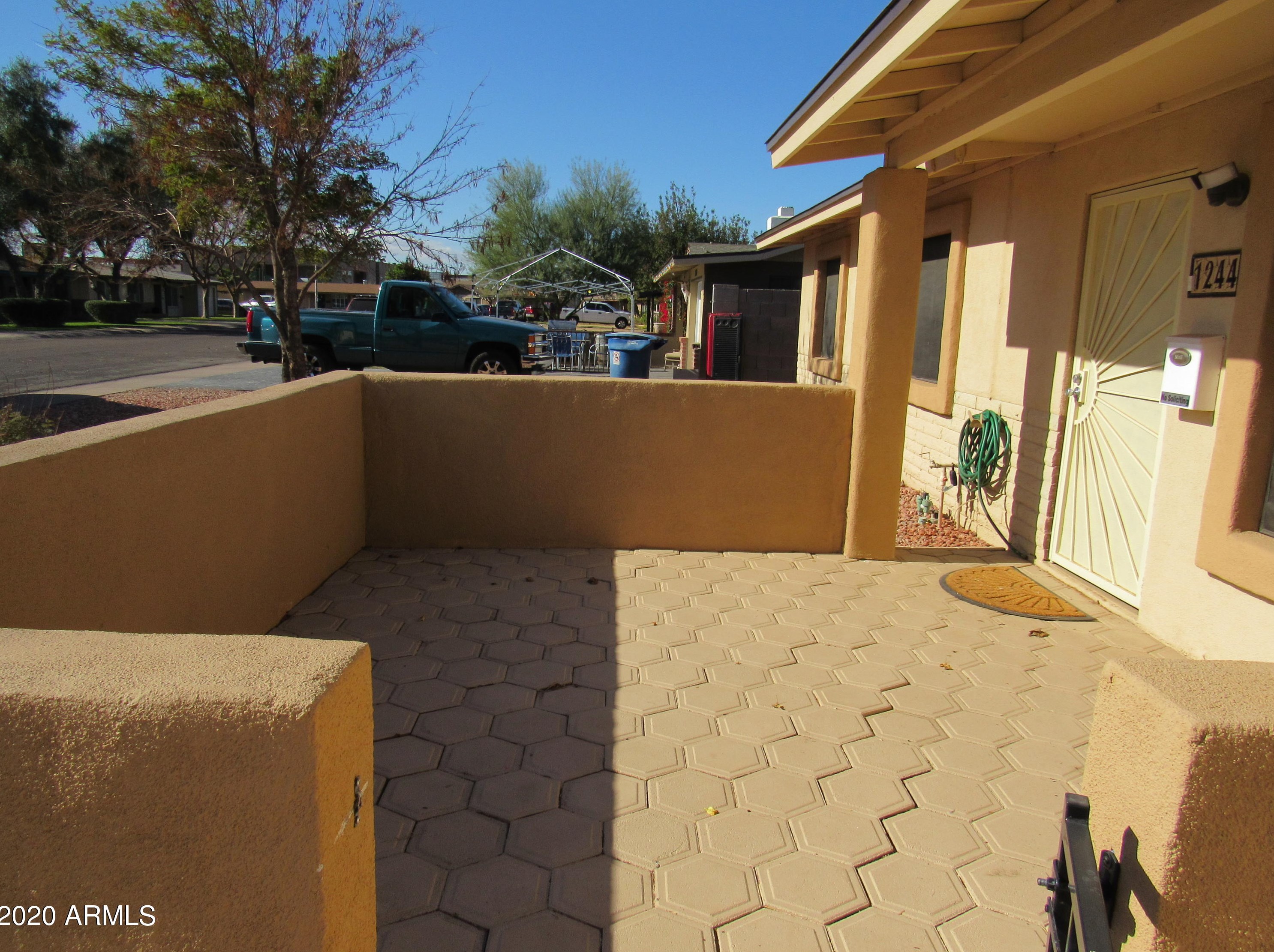 1244 Susan Ln, Tempe AZ  85281-1639 exterior