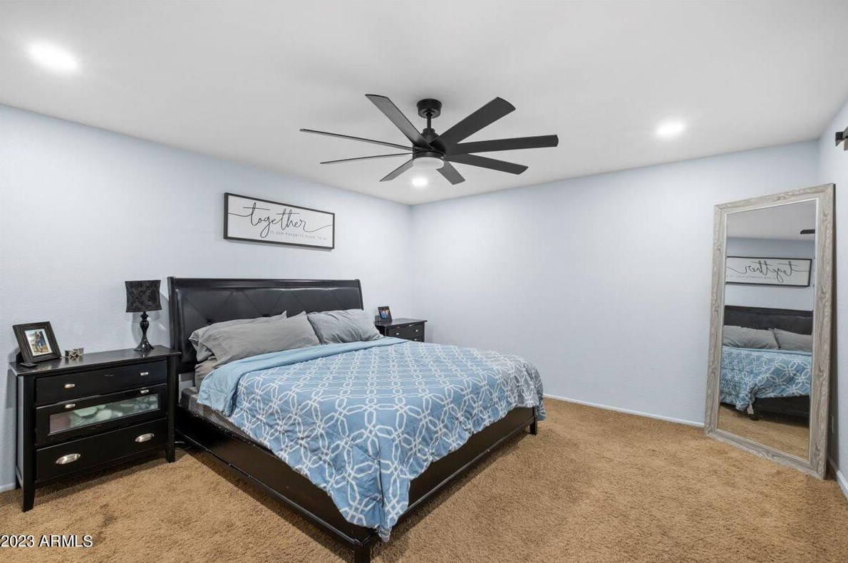 1460 Tonopah Dr, Phoenix AZ  85027-3654 exterior