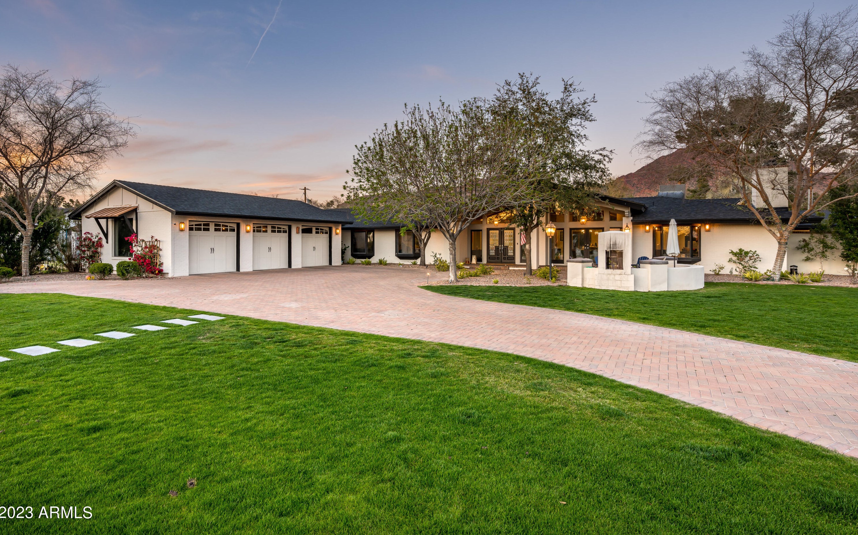 4614 Lafayette Blvd, Phoenix AZ  85018-3830 exterior