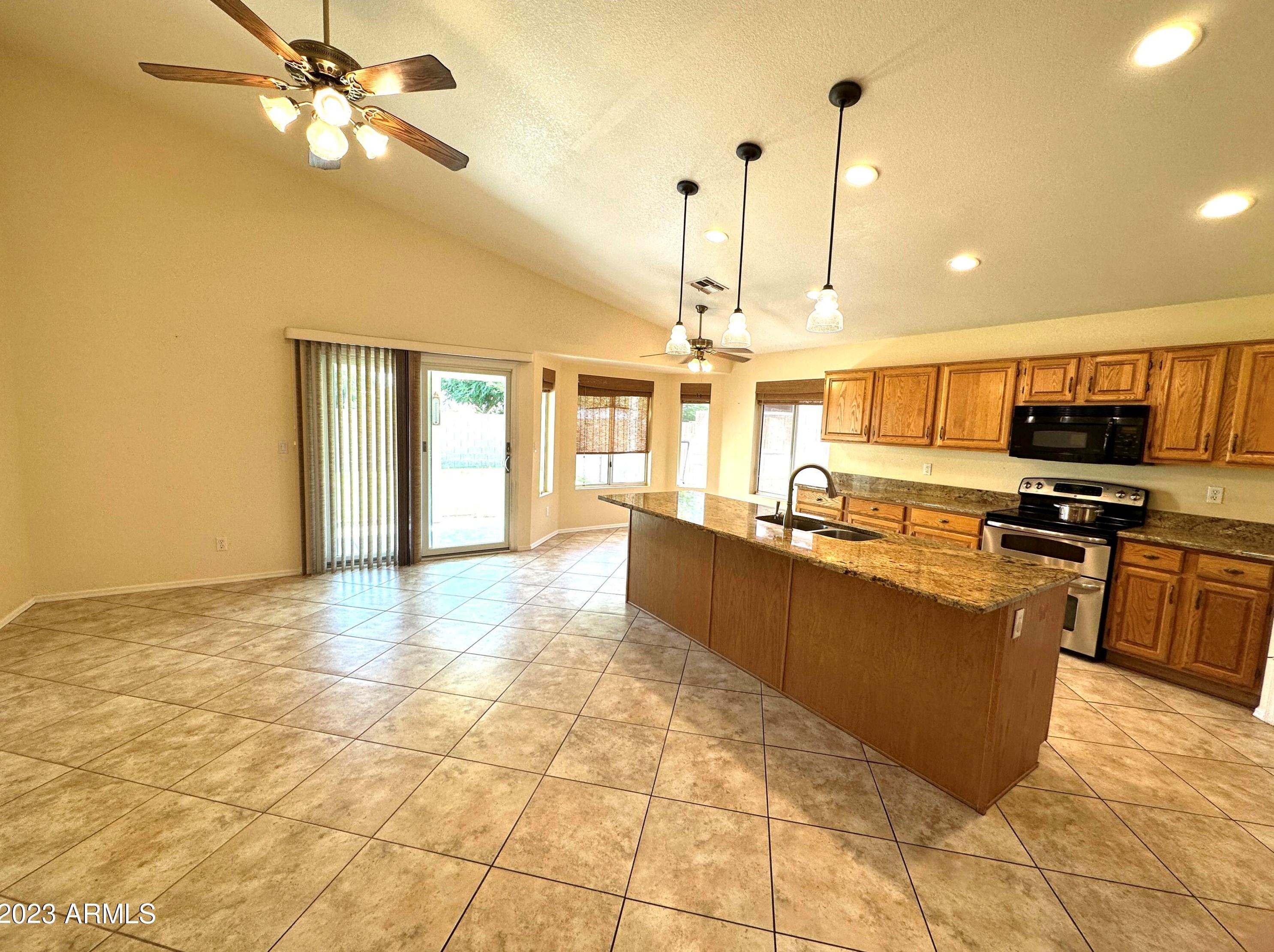 17877 N 86th Ln, Peoria, AZ 85382