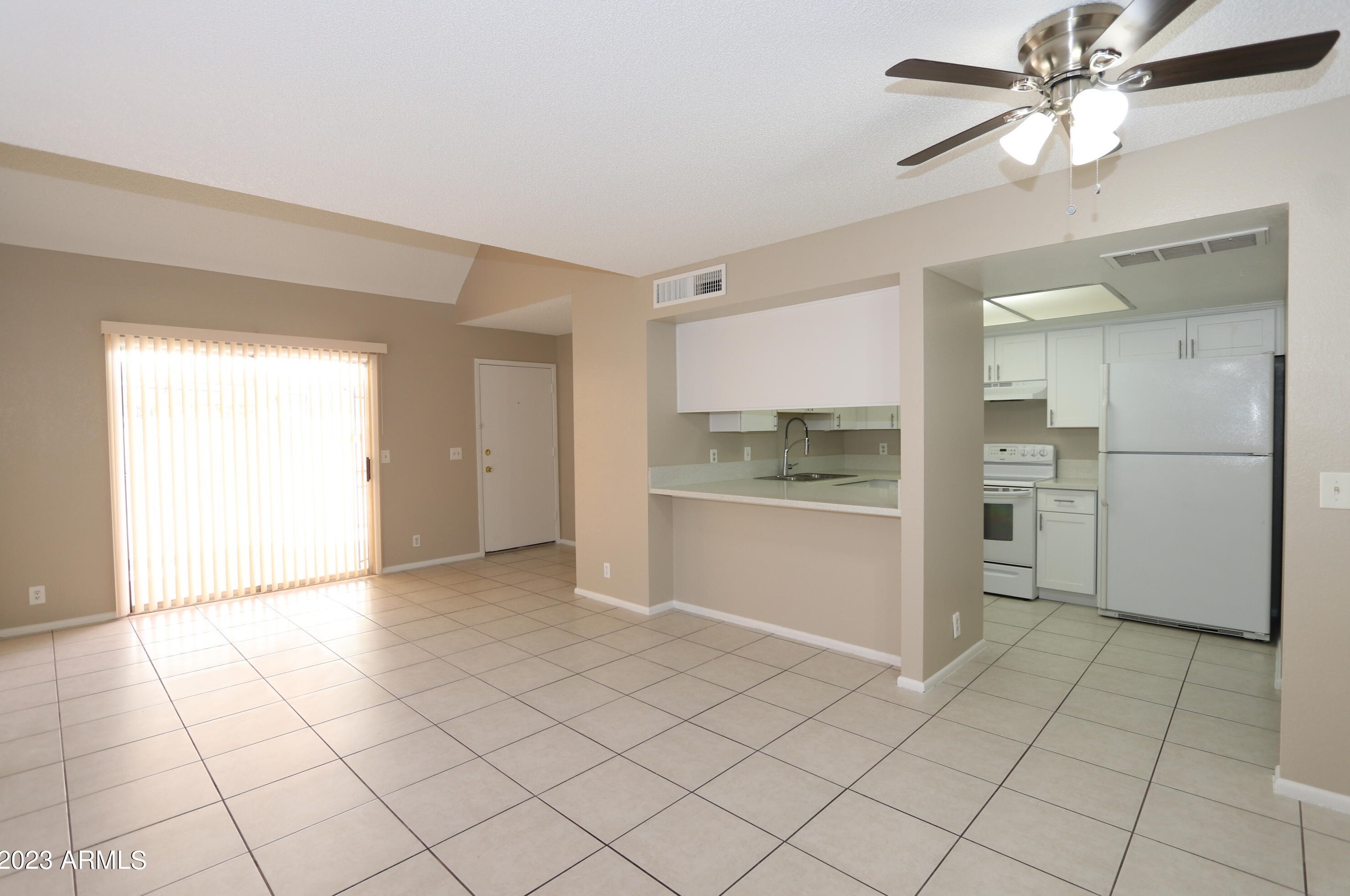 1342 W Emerald Ave #363, Mesa, AZ 85202