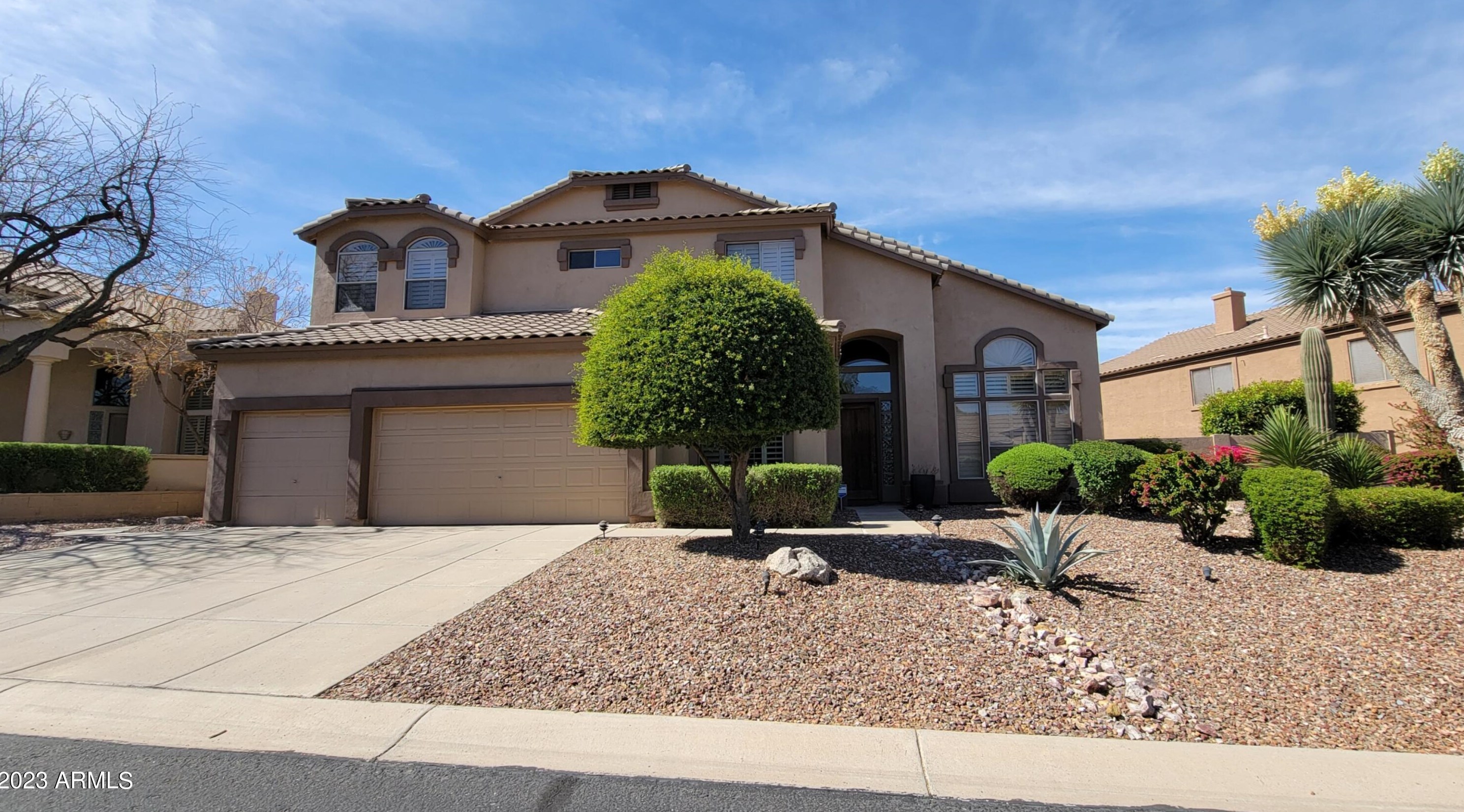 7535 Tasman Cir, Mesa, AZ 85207-1193