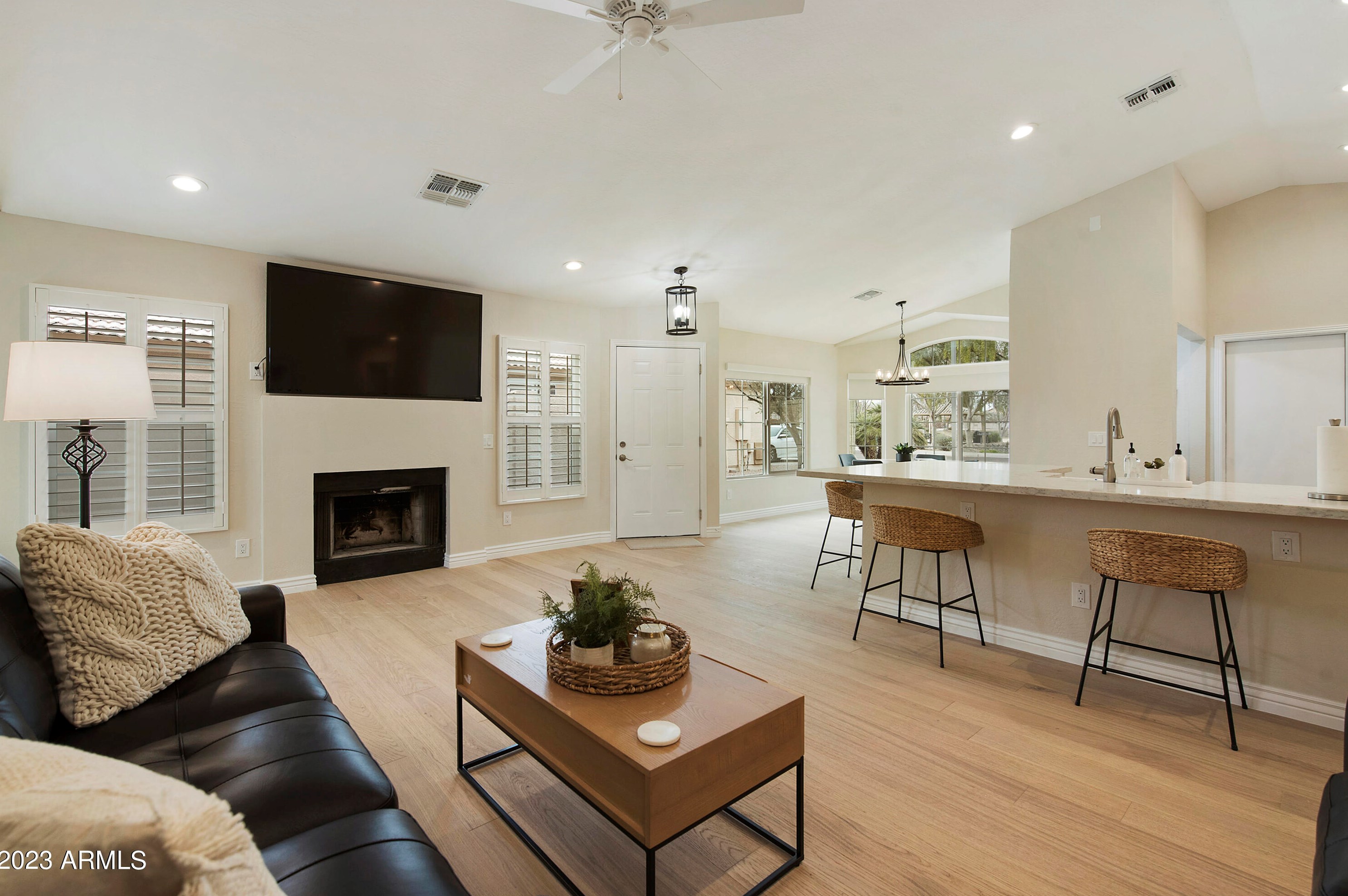 301 W Eagle Ln, Gilbert, AZ 85233