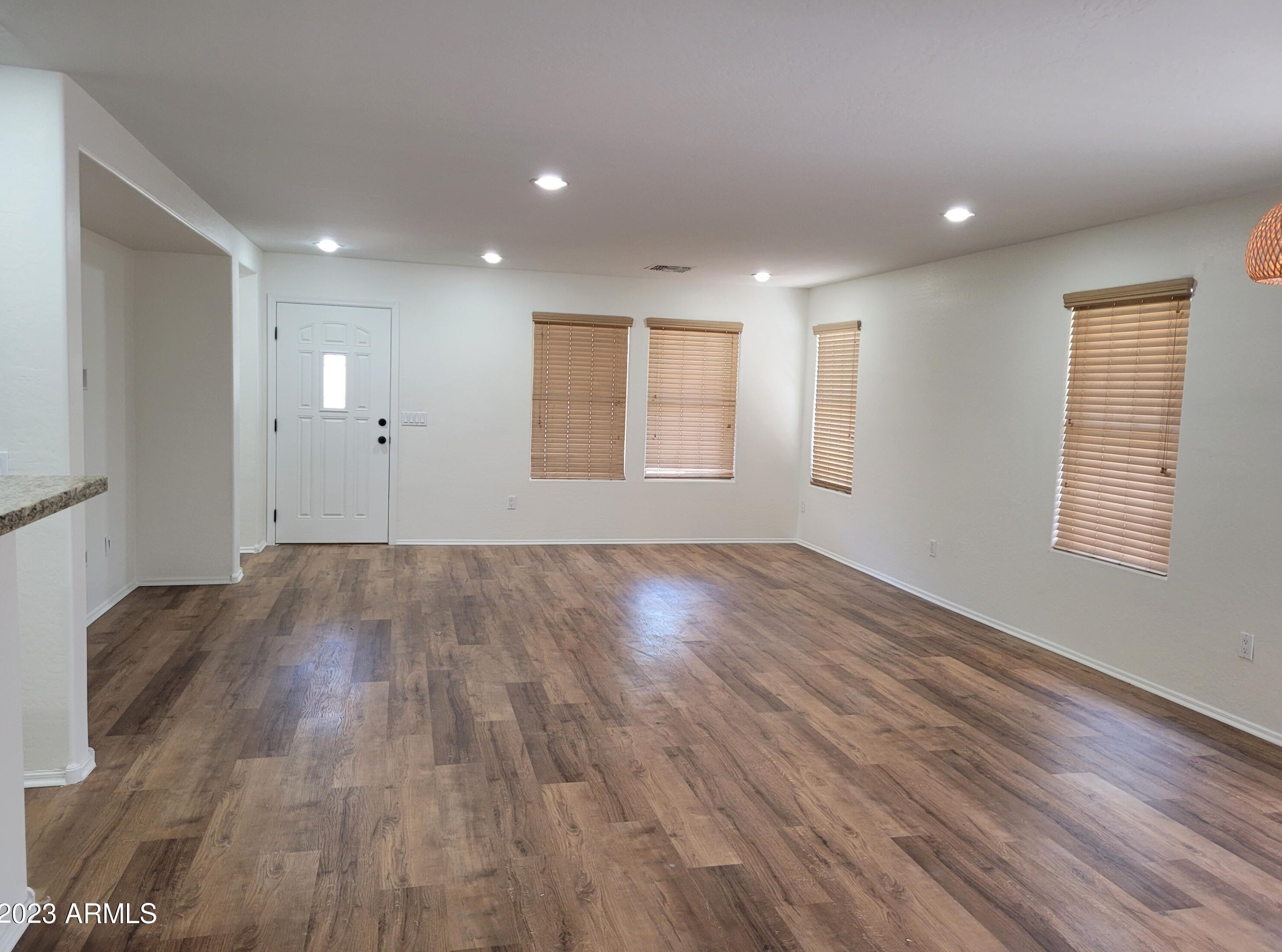 1361 S Joshua Tree Ln, Gilbert, AZ 85296