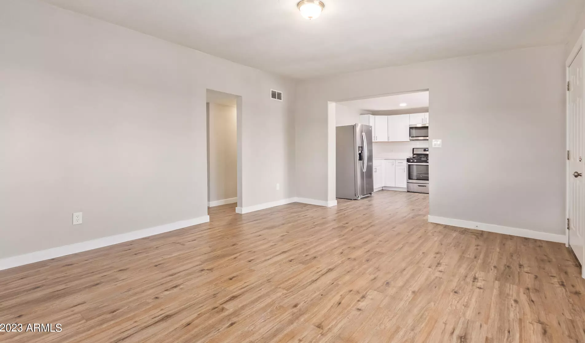 231 S 1st St #2, Avondale, AZ 85323