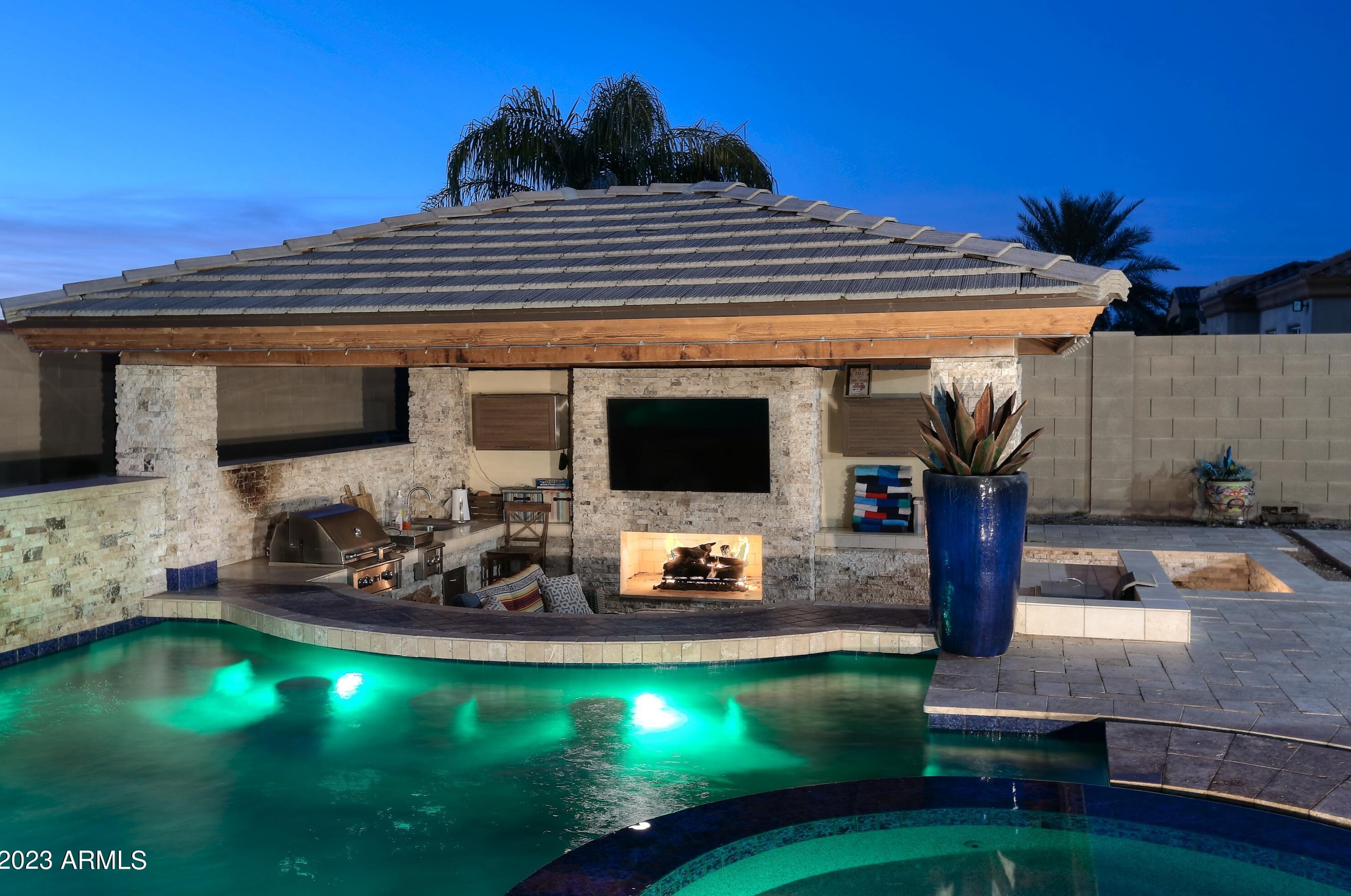 26312 S Washington St, Chandler, AZ 85249