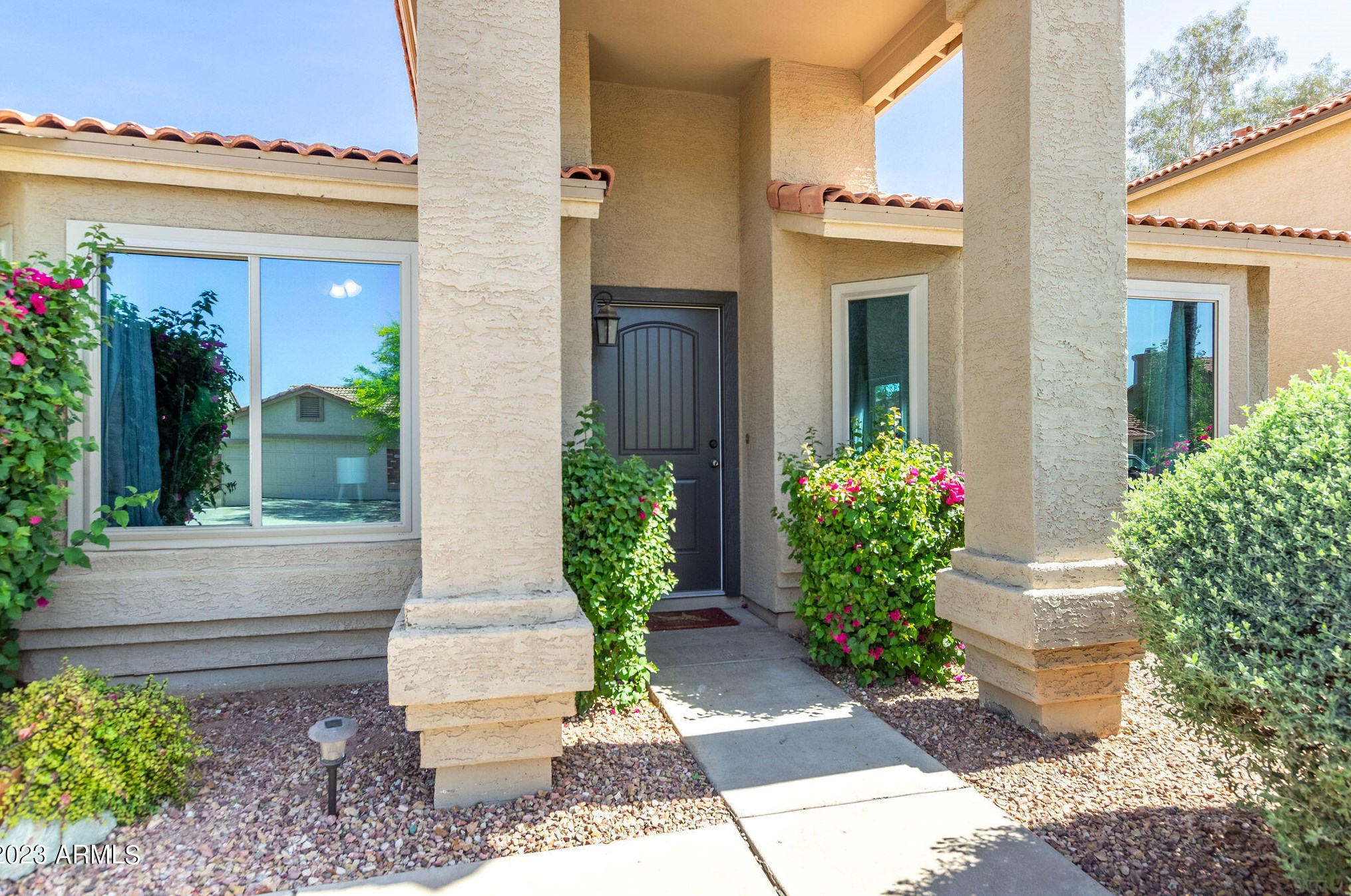 2746 Rock Wren Rd, Phoenix, AZ