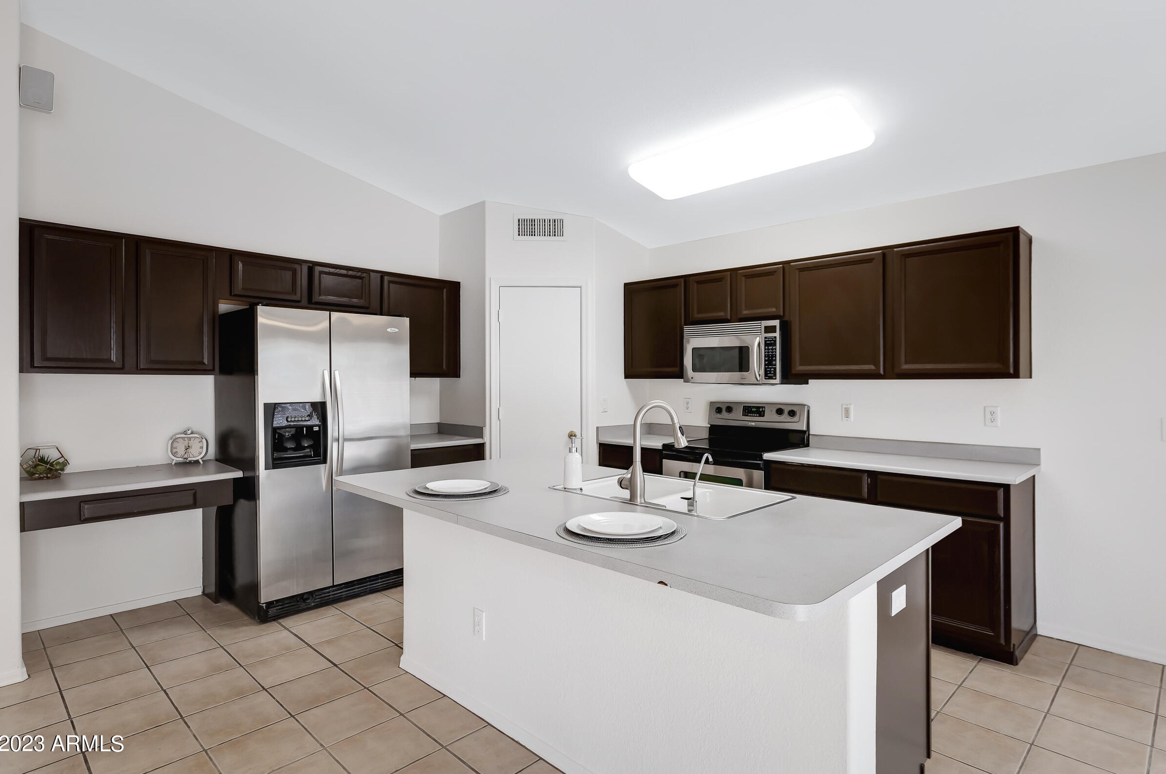 4925 W Buffalo St, Chandler, AZ 85226