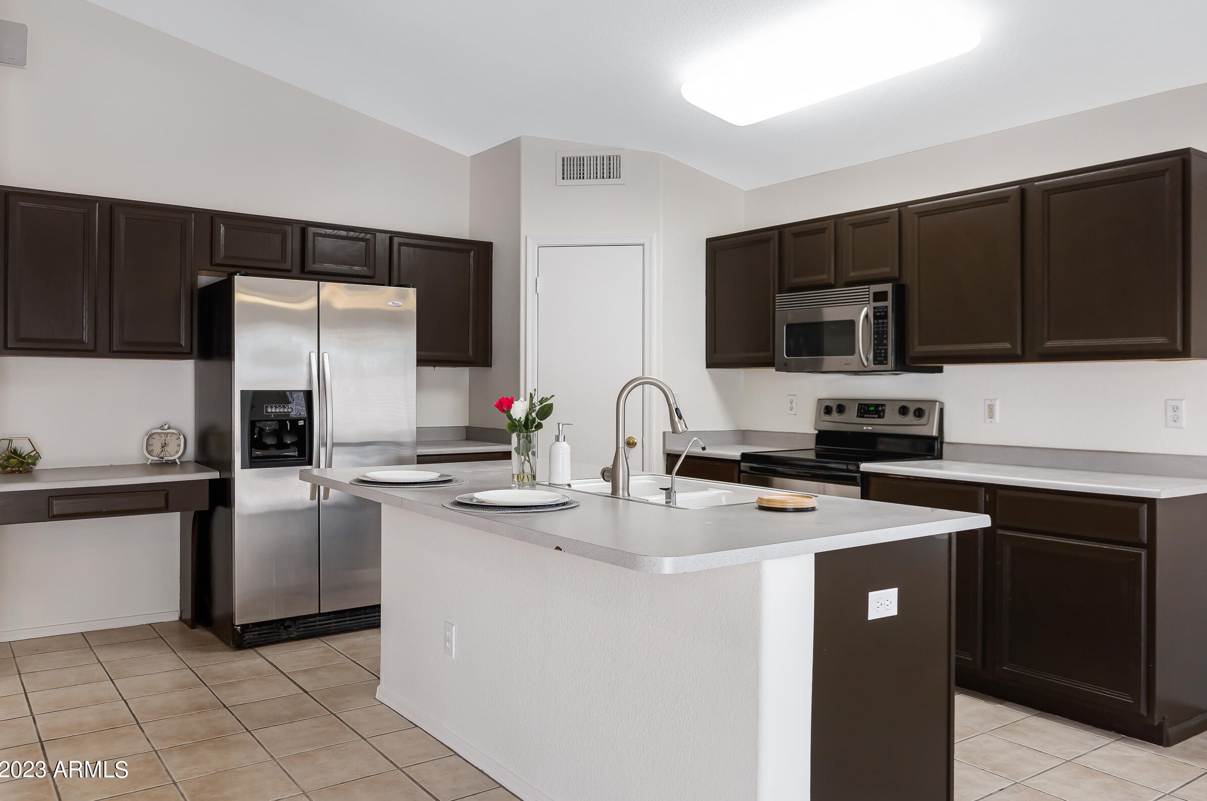 4925 Buffalo St, Chandler AZ 85226-7907 exterior