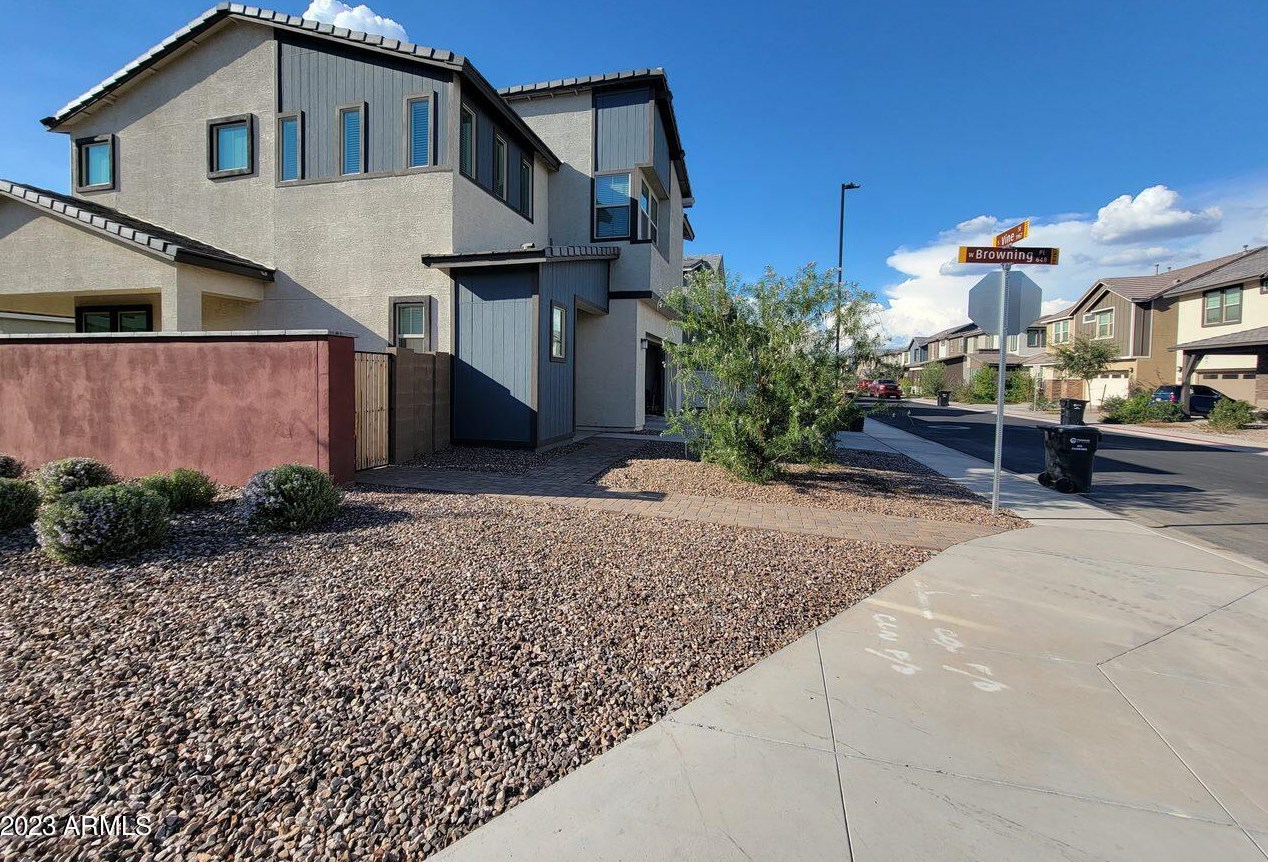 1166 S Vine St, Chandler, AZ 85286