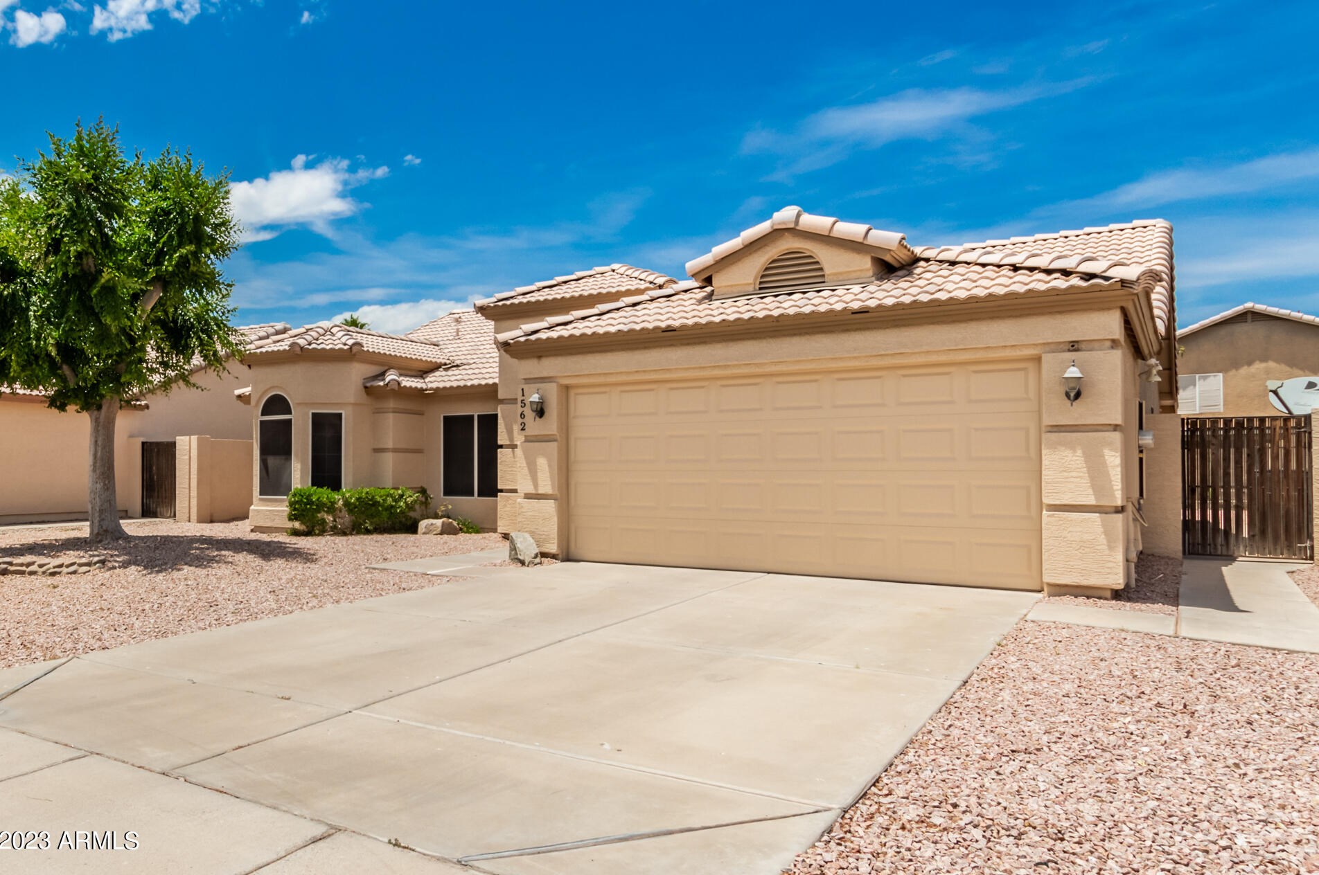 1562 S Monterey St, Gilbert, AZ 85233