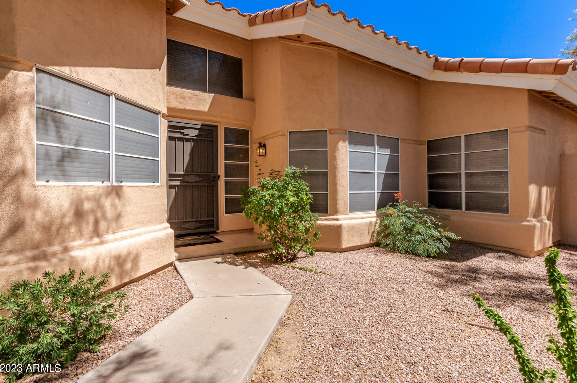 6718 Saddleback Cir, Mesa, AZ 85215-1025