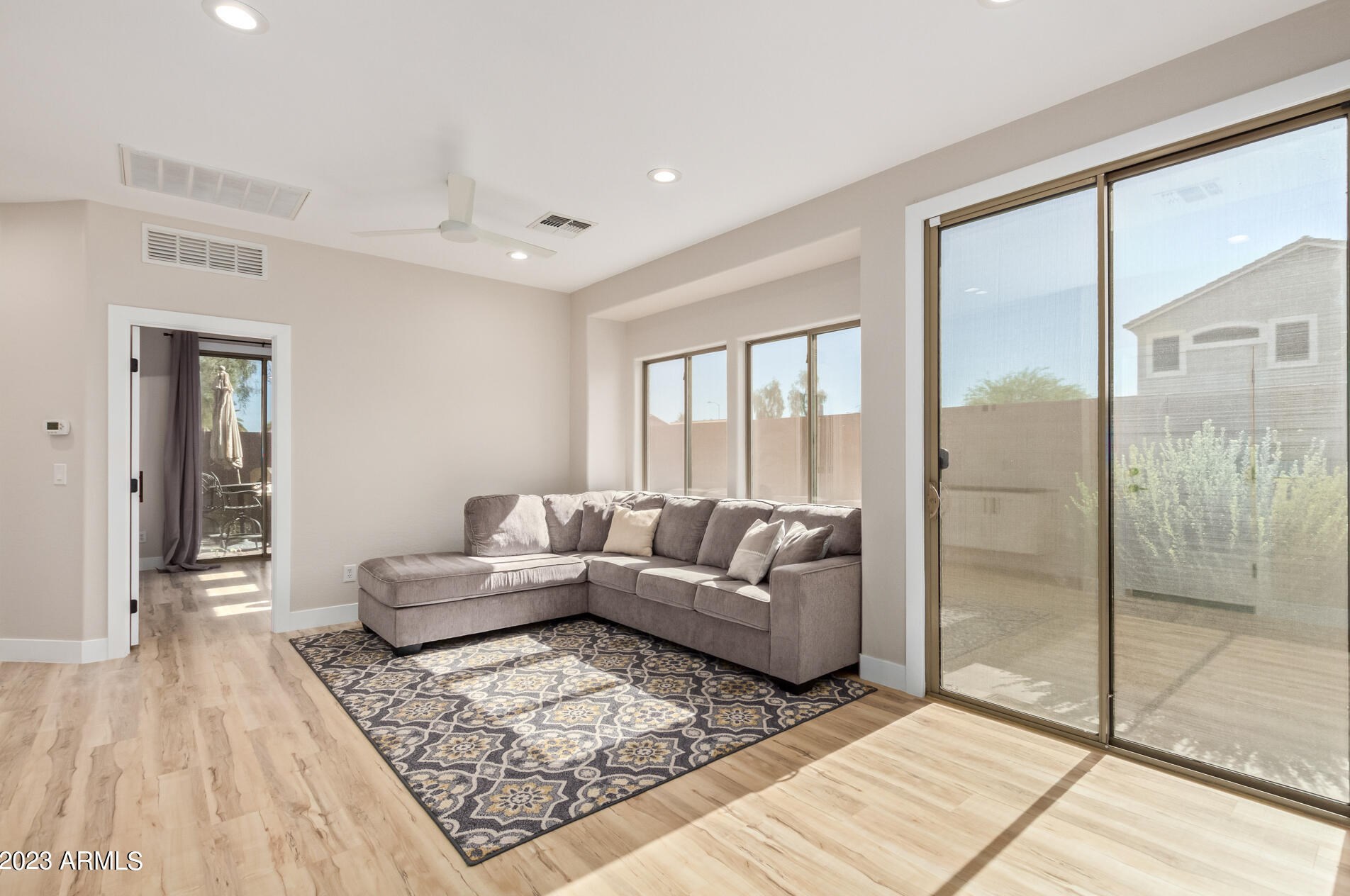 9866 E Escondido Ave, Mesa, AZ 85208