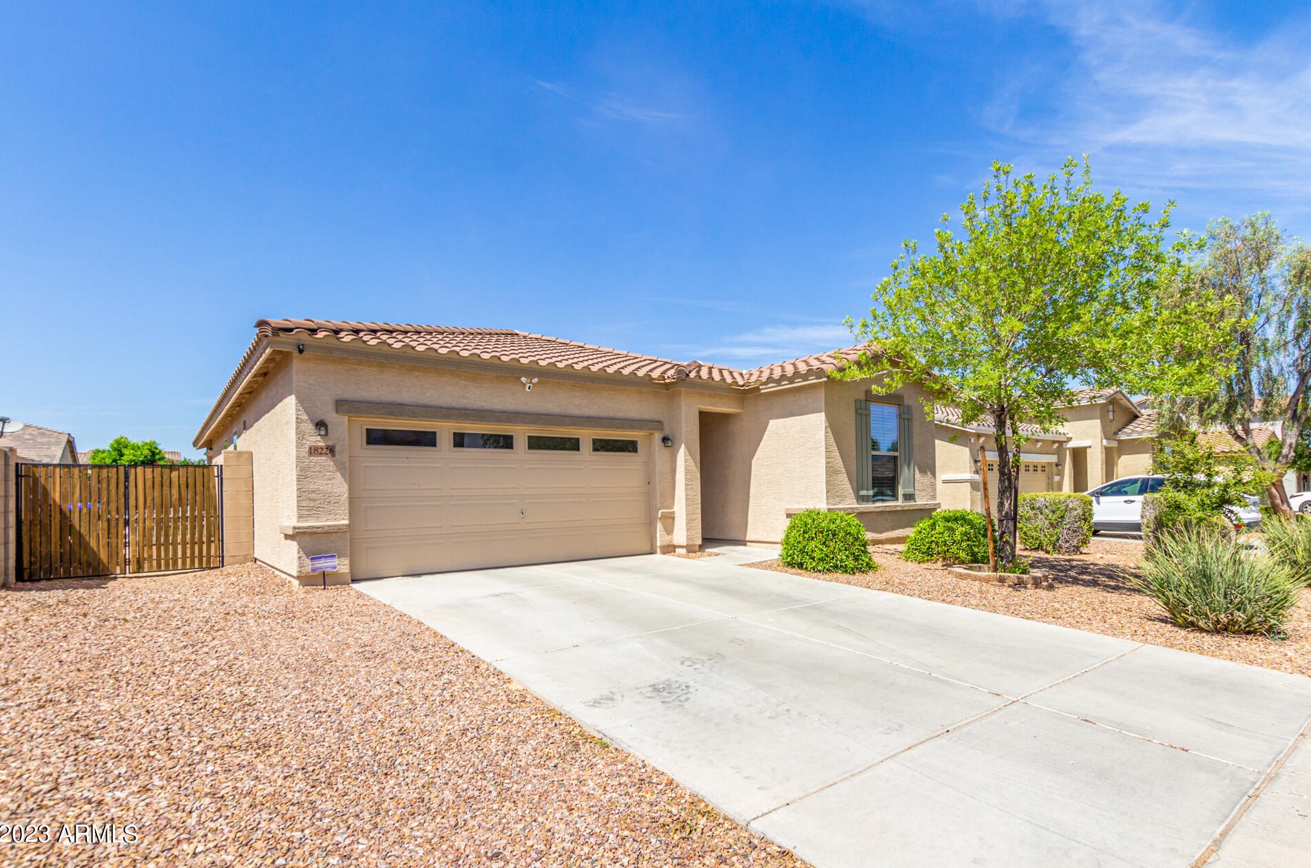 18226 Sunnyslope Ln, Waddell, AZ 85355-4217