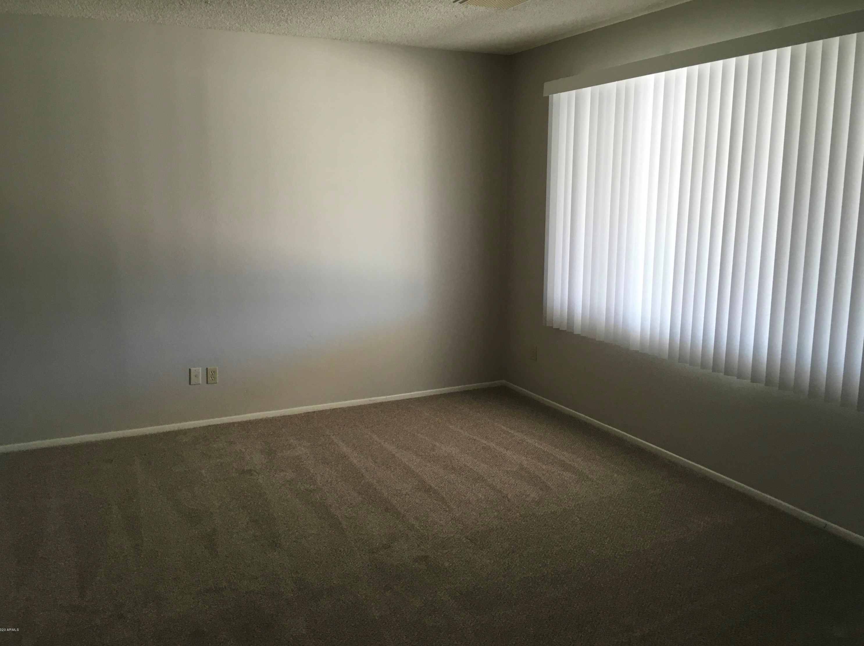 2934 W Acoma Dr, Phoenix, AZ 85032