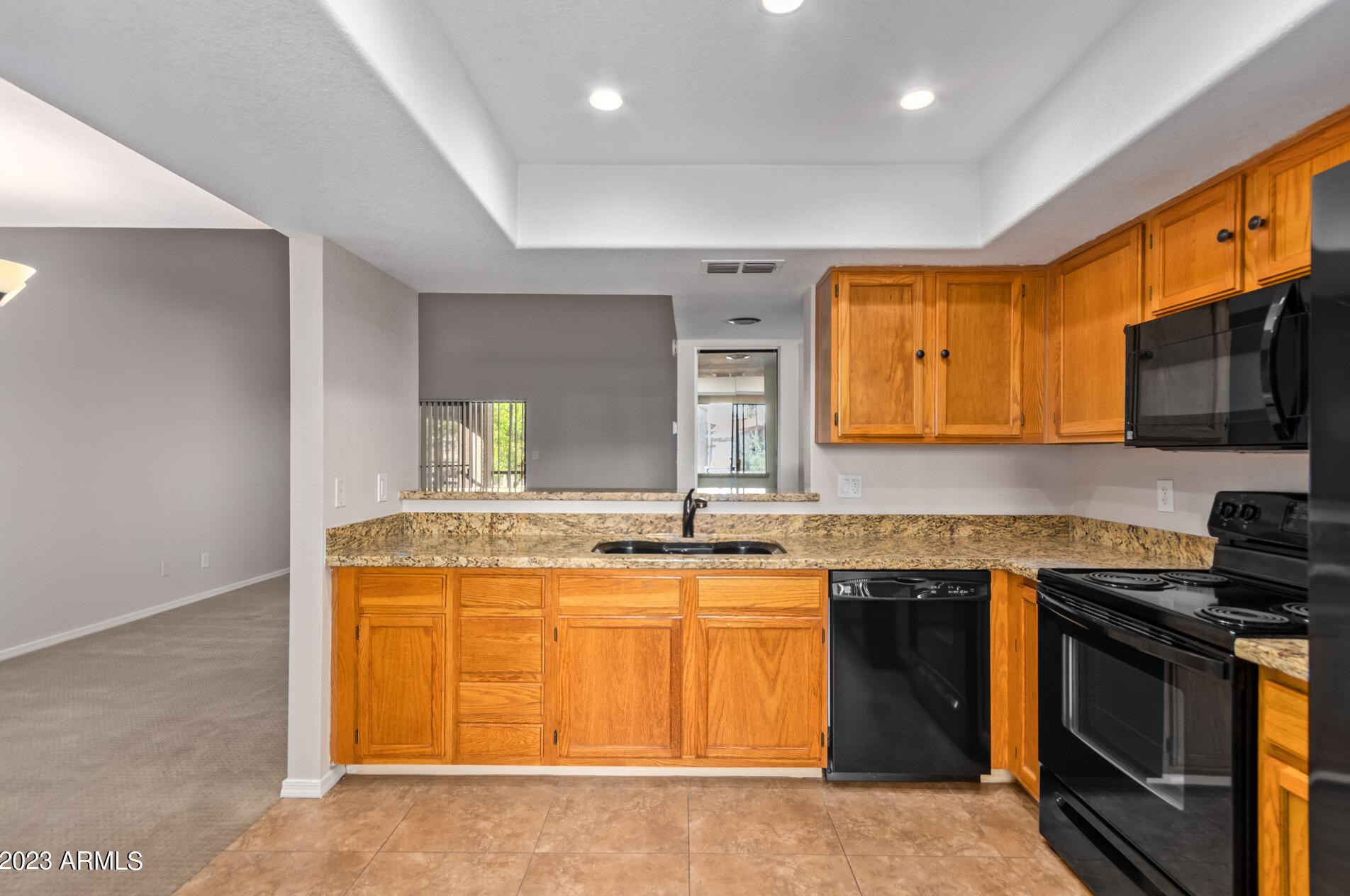 9550 N 94th Pl Unit 202, Scottsdale, AZ 85258