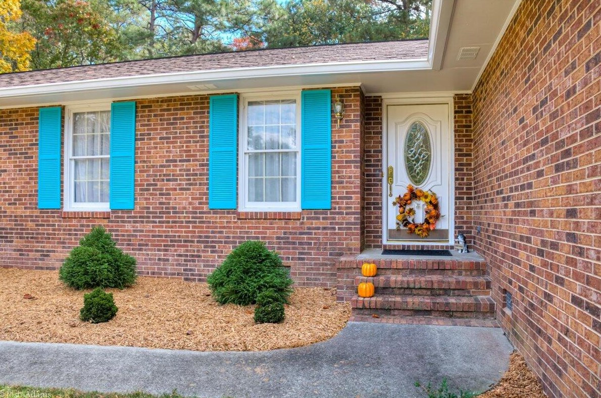 1334 Moultrie Dr, Aiken, SC 29803-5822