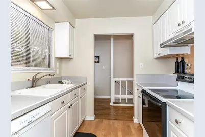 321 Ski Way #243, Incline Village, NV 89451 - Photo 6