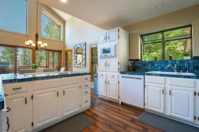 558 Valley Drive, Incline Village, NV 89451 - Photo 14