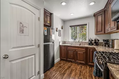 939 Incline Way #200, Incline Village, NV 89451 - Photo 6