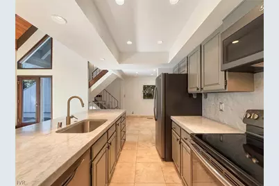 908 Harold Drive #29, Incline Village, NV 89451 - Photo 8