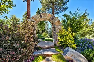 708 Champagne Rd, Incline Village, NV 89451 - Photo 2