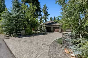 996 4th Green Dr, Incline Village, NV 89451 - Photo 4