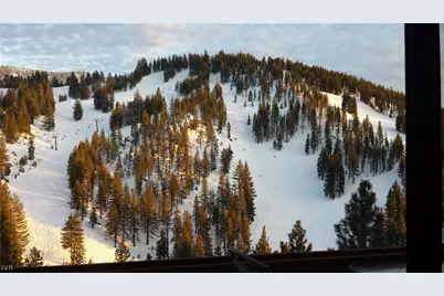 400 Fairview Boulevard #111, Incline Village, NV 89451 - Photo 4