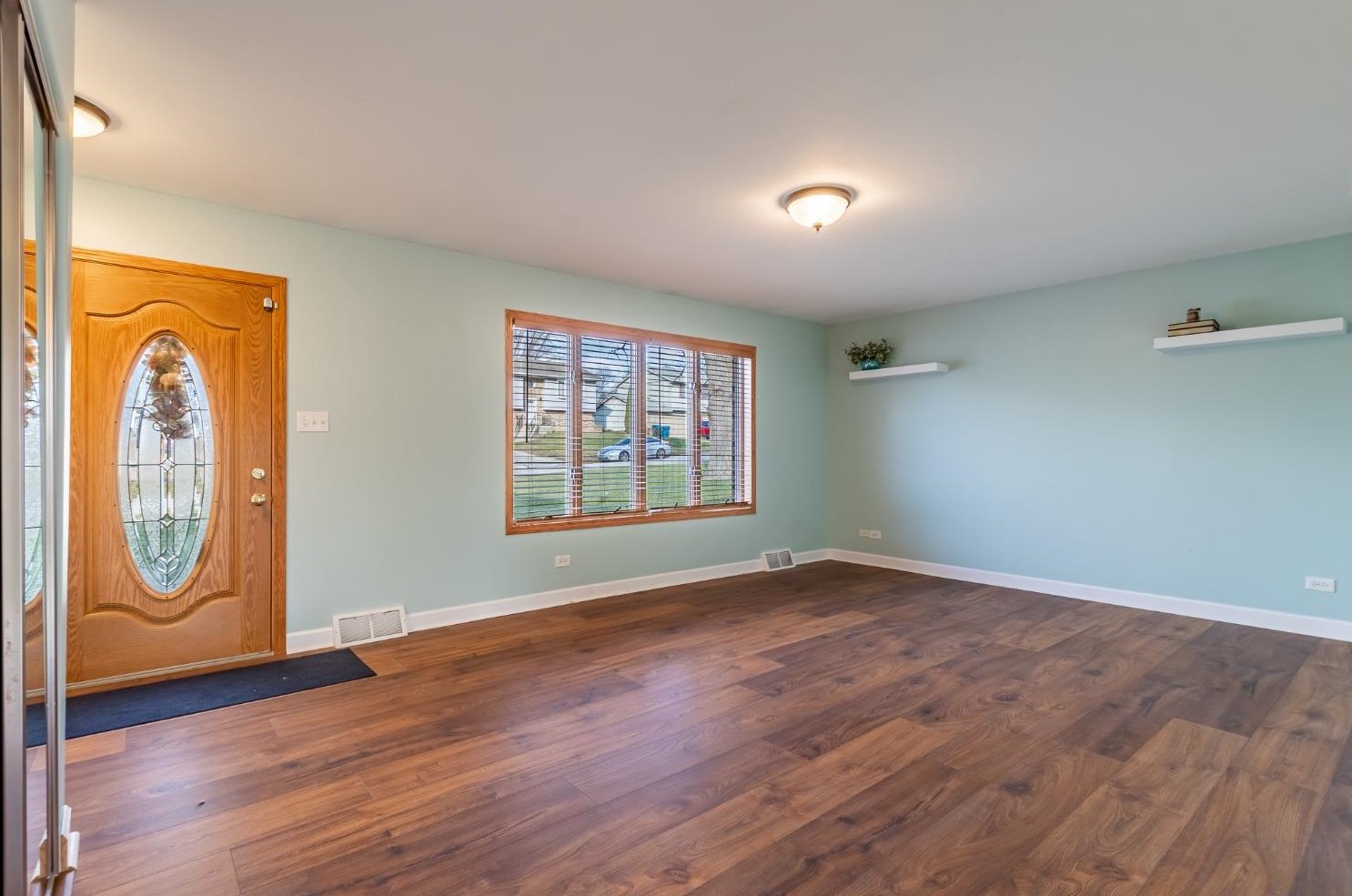 7009 W 86th Pl, Crown Point, IN 46307