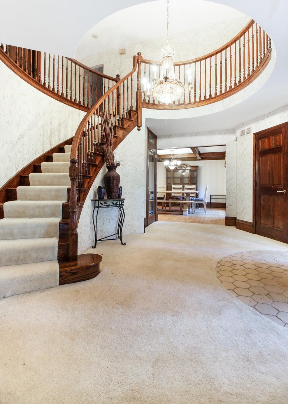 607 Sunrise Blvd, La Porte IN  46350-1959 exterior